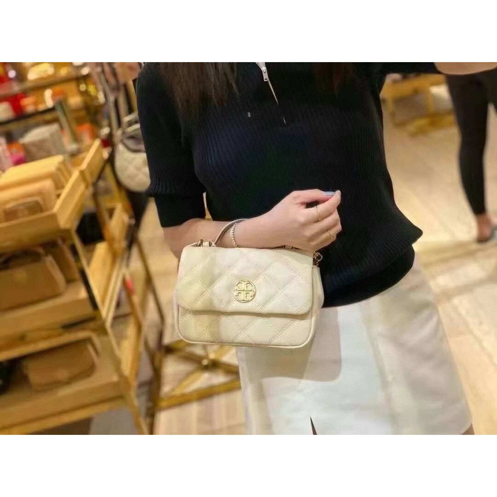 Tory Burch NWT Tory Burch 153399 Willa Mini Top Handle Bag IN BRIE Size ONE SIZE - 6 Thumbnail
