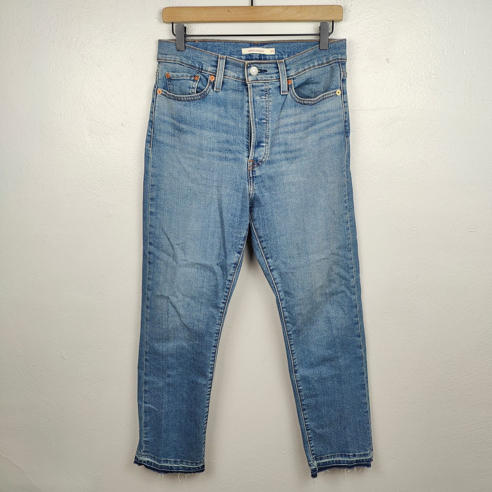 Levi's Levi's Wedgie Straight Straight Jeans Womens 29 Medium Wash Size 29" - 1 Thumbnail