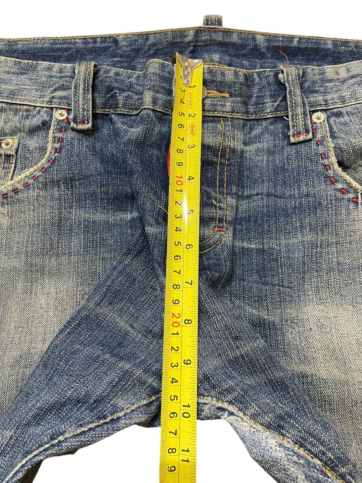Dsquared2 Vintage Japanese Dsquared2 Faded Wash Distress Loose Jeans Size US 38 / EU 54 - 16 Thumbnail