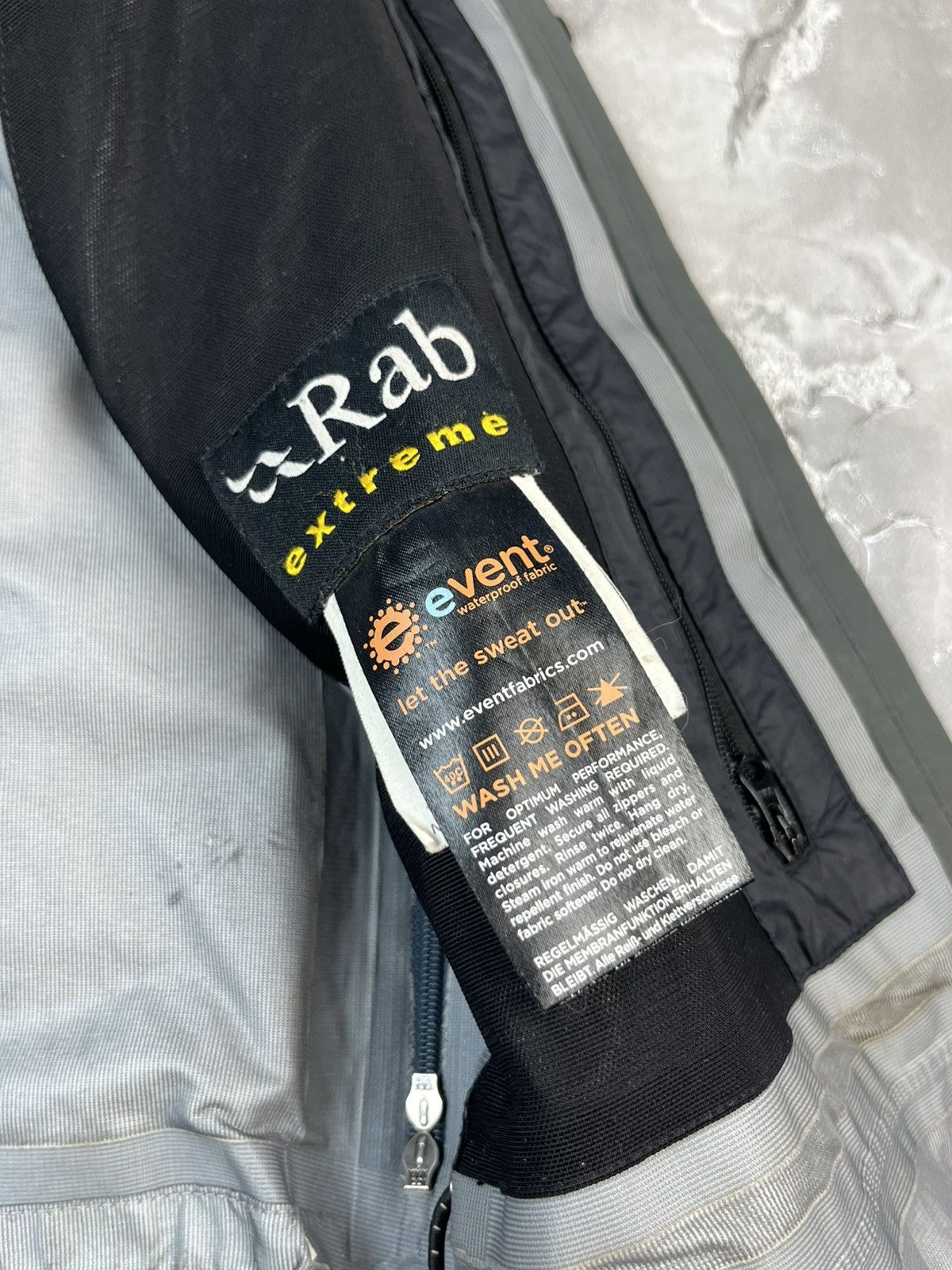 Rab RAB Extreme Black/Grey Event Zipped Waterproof Rain Size US S / EU 44-46 / 1 - 6 Thumbnail