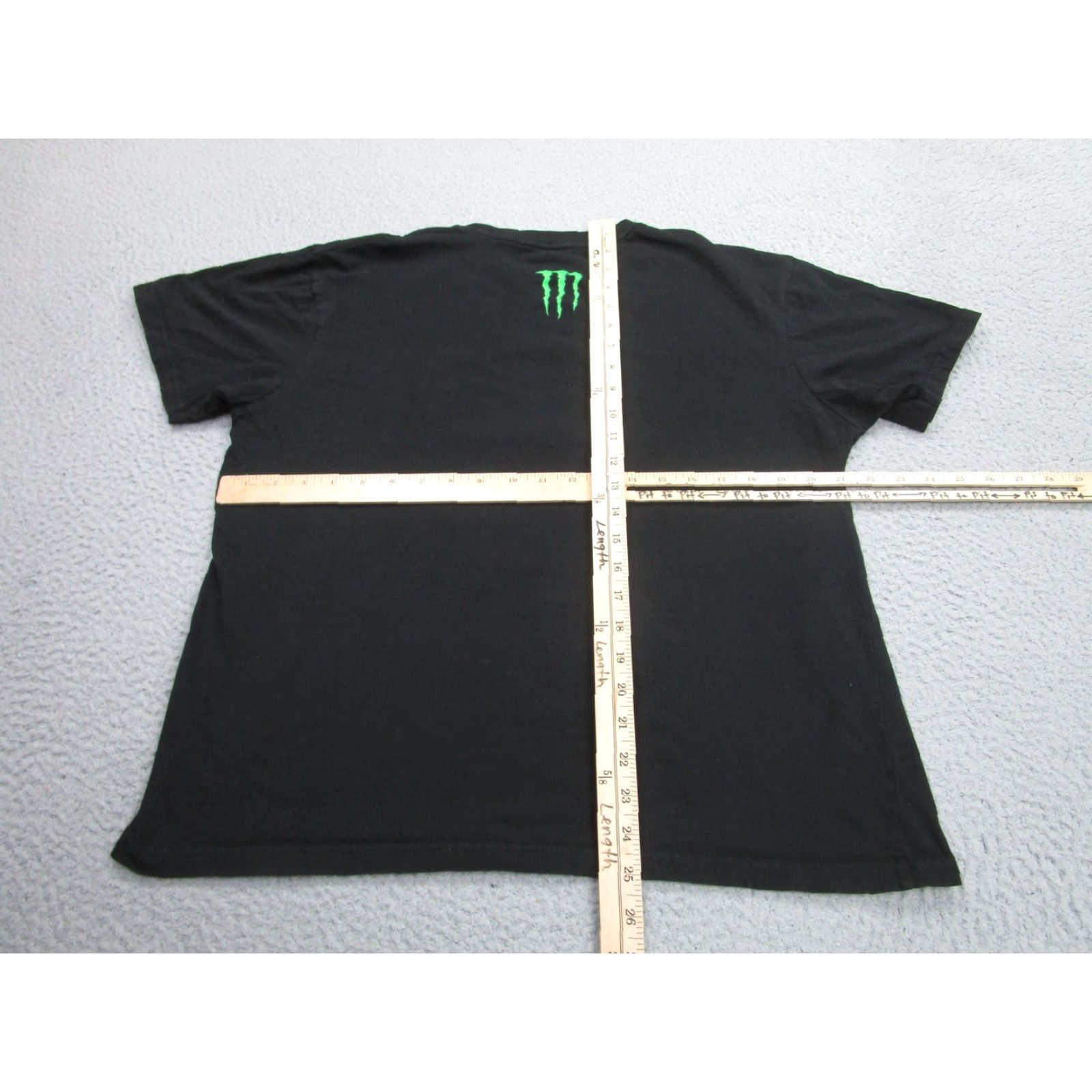 Vintage Monster Energy Shirt Mens Large Black Skull Lightning Graphic Horror Tee Size US L / EU 52-54 / 3 - 6 Thumbnail