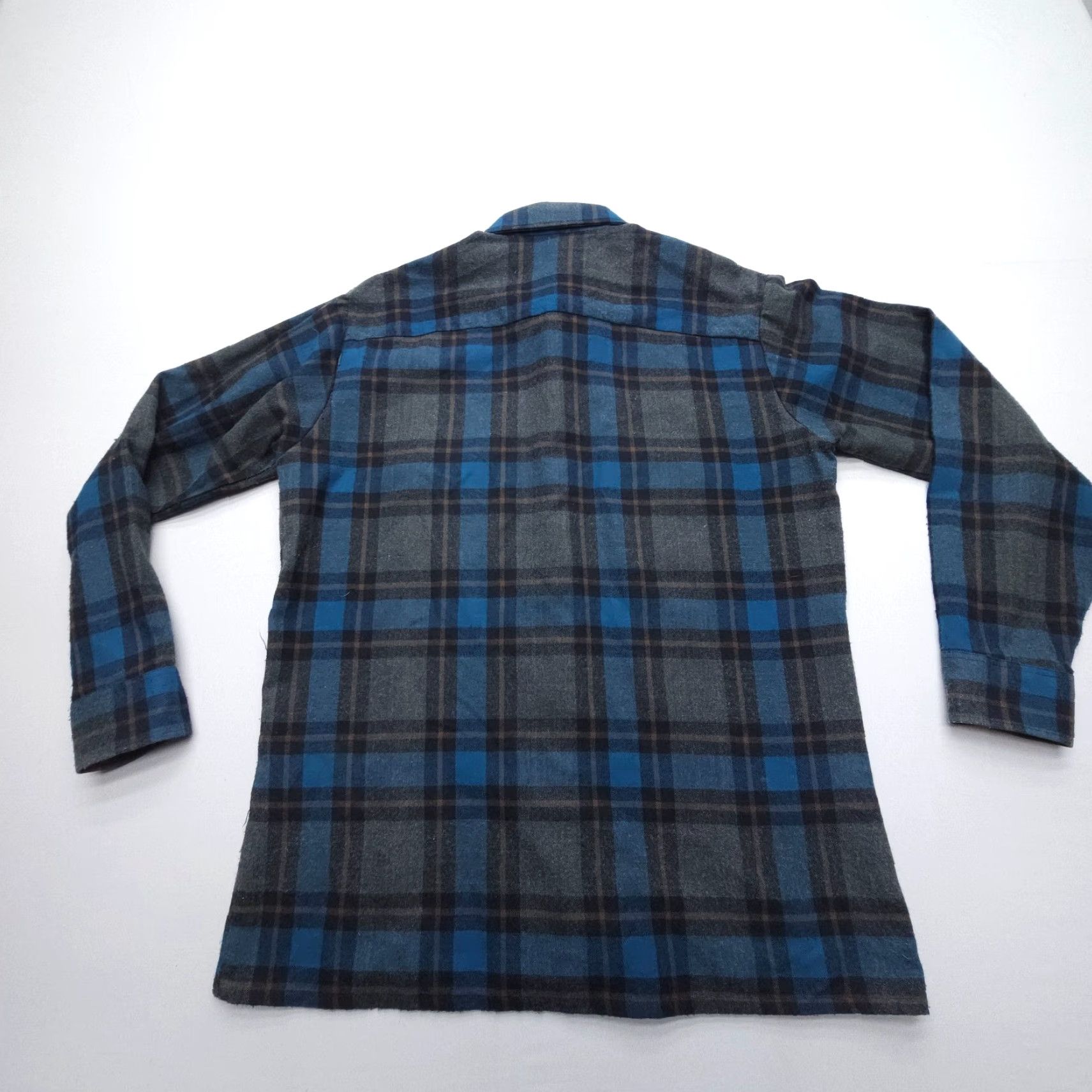 Van Heusen Vintage Van Heusen Winterweights Flannel Shirt Men's Medium Plaid Retro Light Size US M / EU 48-50 / 2 - 2 Thumbnail