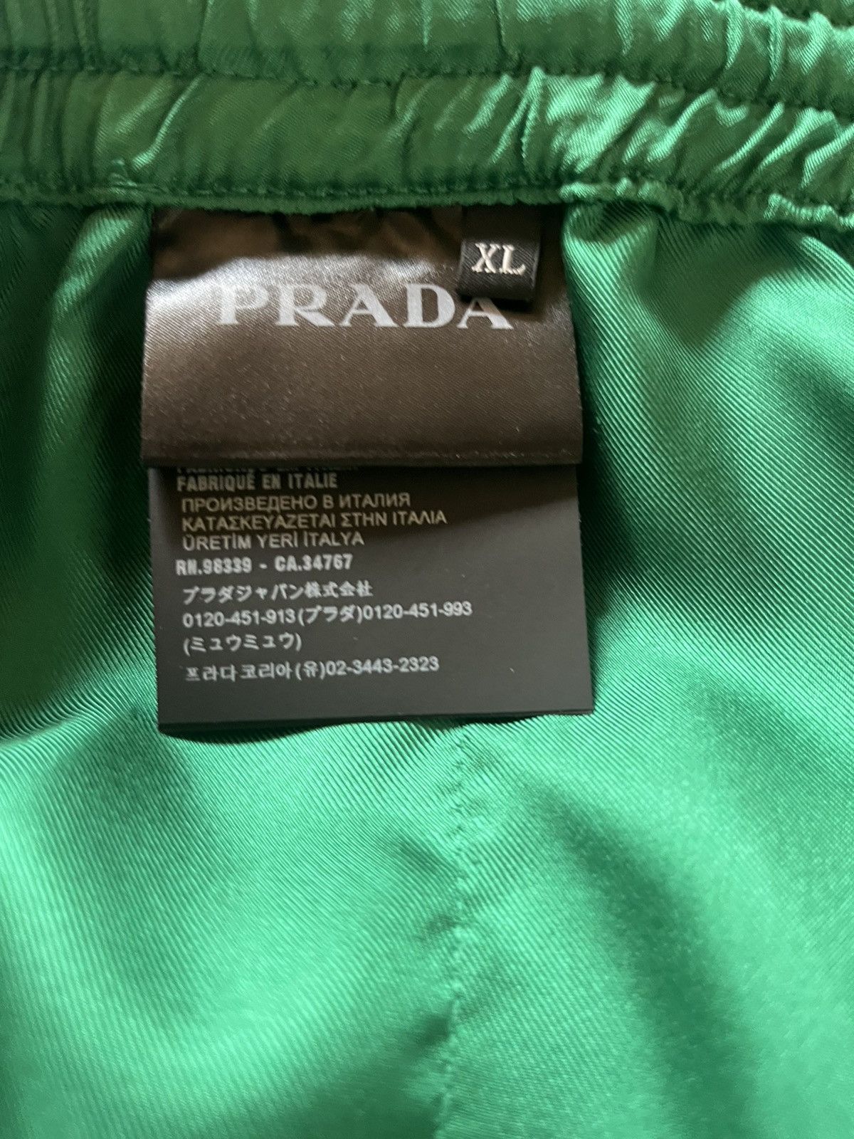 Prada Prada casual green silk pajama drawstring pants Size US 33 - 8 Thumbnail