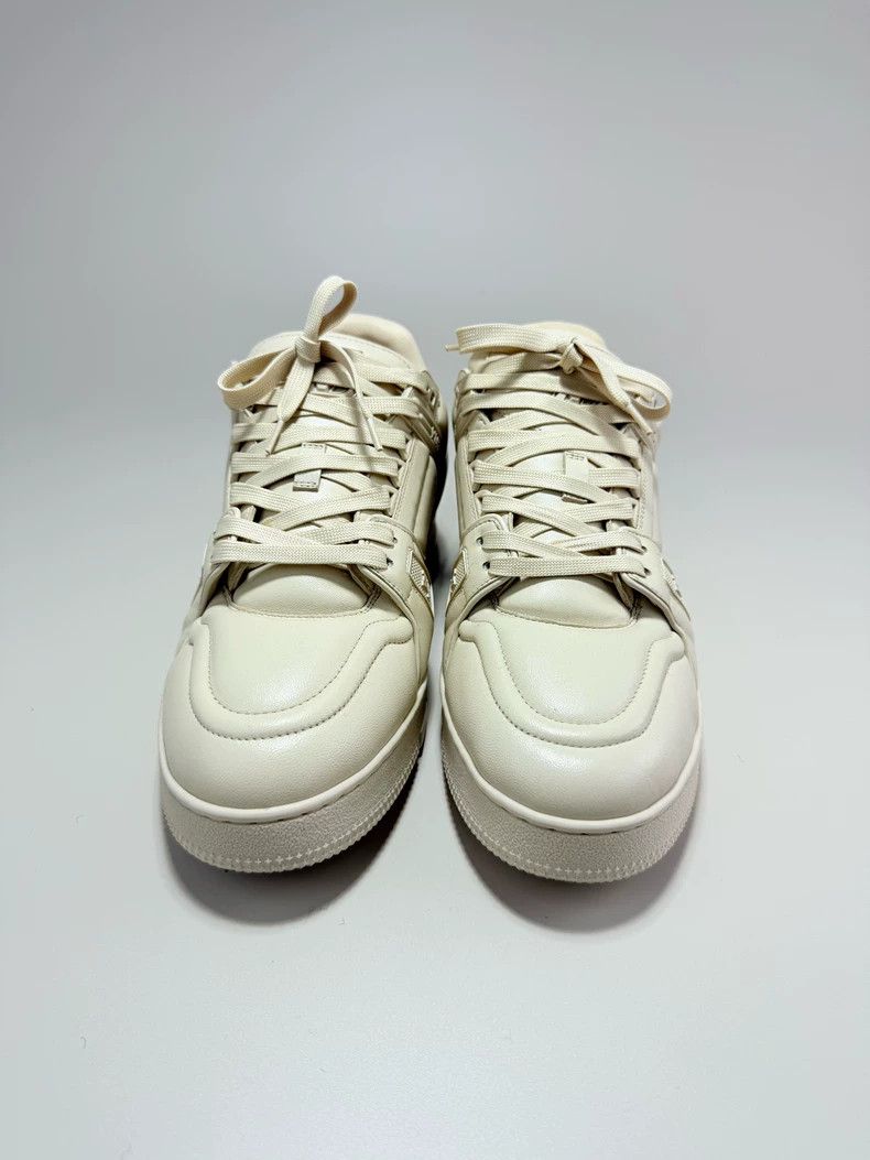 Louis Vuitton Louis Vuitton TRAINER Little Fat Ding Board Shoes Size US 9.5 / EU 42-43 - 2 Thumbnail
