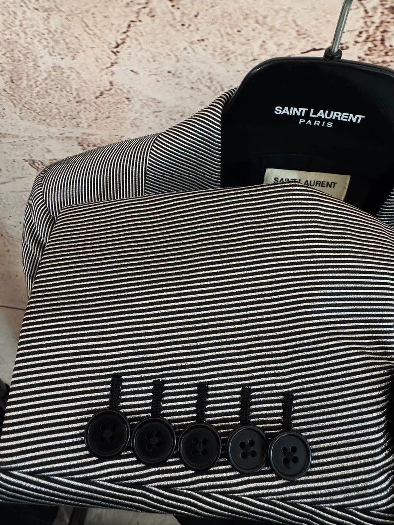 Saint Laurent Paris Saint Laurent Paris Saint Laurent Striped Suit Jacket for Size US S / EU 44-46 / 1 - 4 Thumbnail