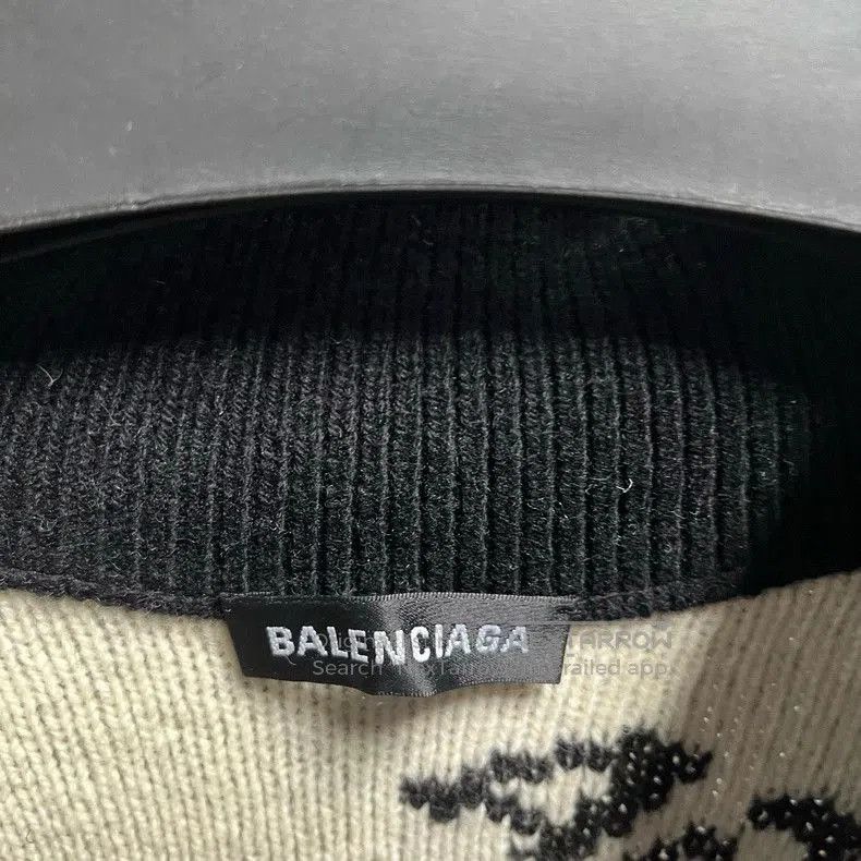 Balenciaga Balenciaga Logo Print Knit Sweater. Size US M / EU 48-50 / 2 - 3 Thumbnail