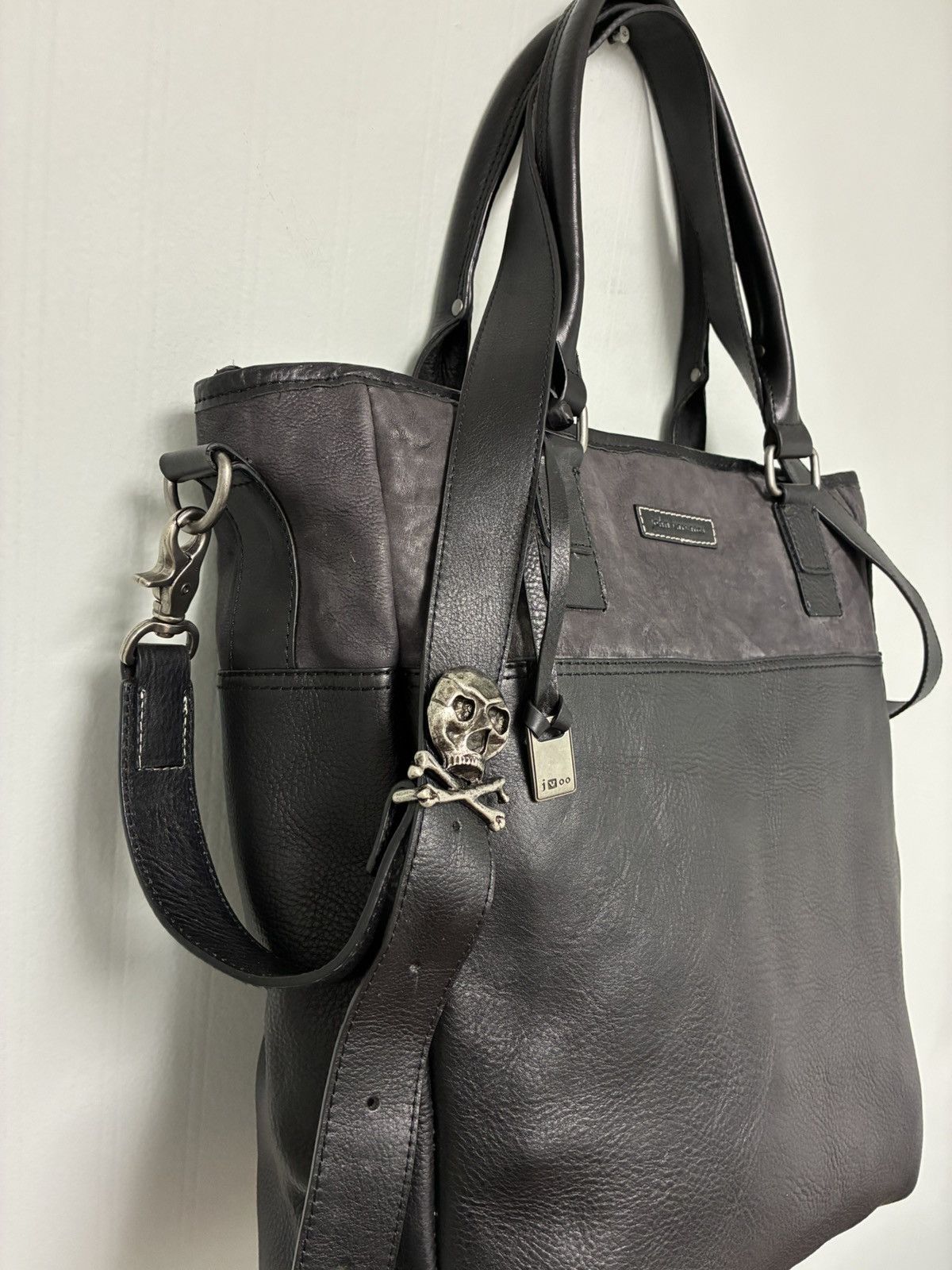 John Varvatos Skull Buckle Leather Bag W Strap. Size ONE SIZE - 6 Thumbnail