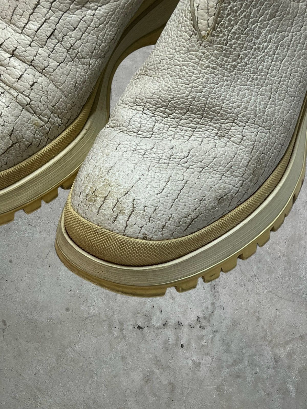 Prada AW/18 Prada ‘Brixxen’ Cracked Leather Boots Size US 9.5 / EU 42-43 - 13 Thumbnail