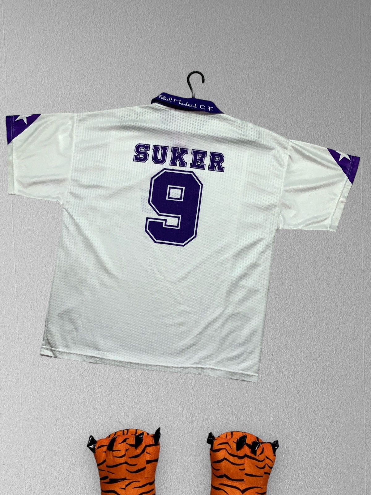 image of Vintage Real Madrid Soccer Jersey Suker 9 White, Men's (Size XL)