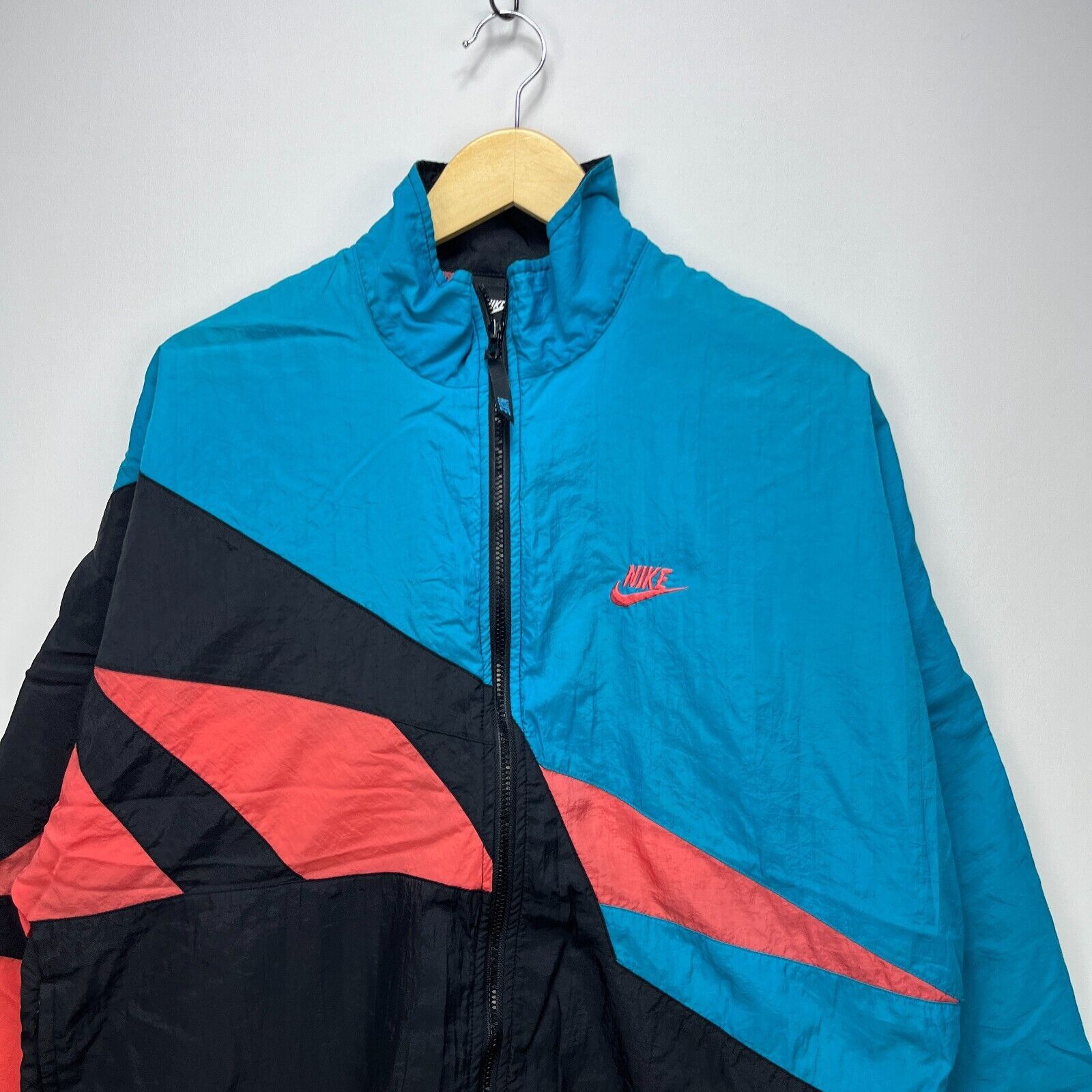 Nike × Vintage Vintage 90s Nike Windbreaker Jacket Medium Size US M / EU 48-50 / 2 - 2 Thumbnail