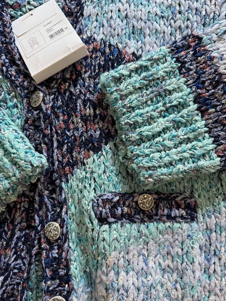Chanel Chanel 23p blue thick line silhouette knitted cardigan coa Size XS / US 0-2 / IT 36-38 - 2 Thumbnail