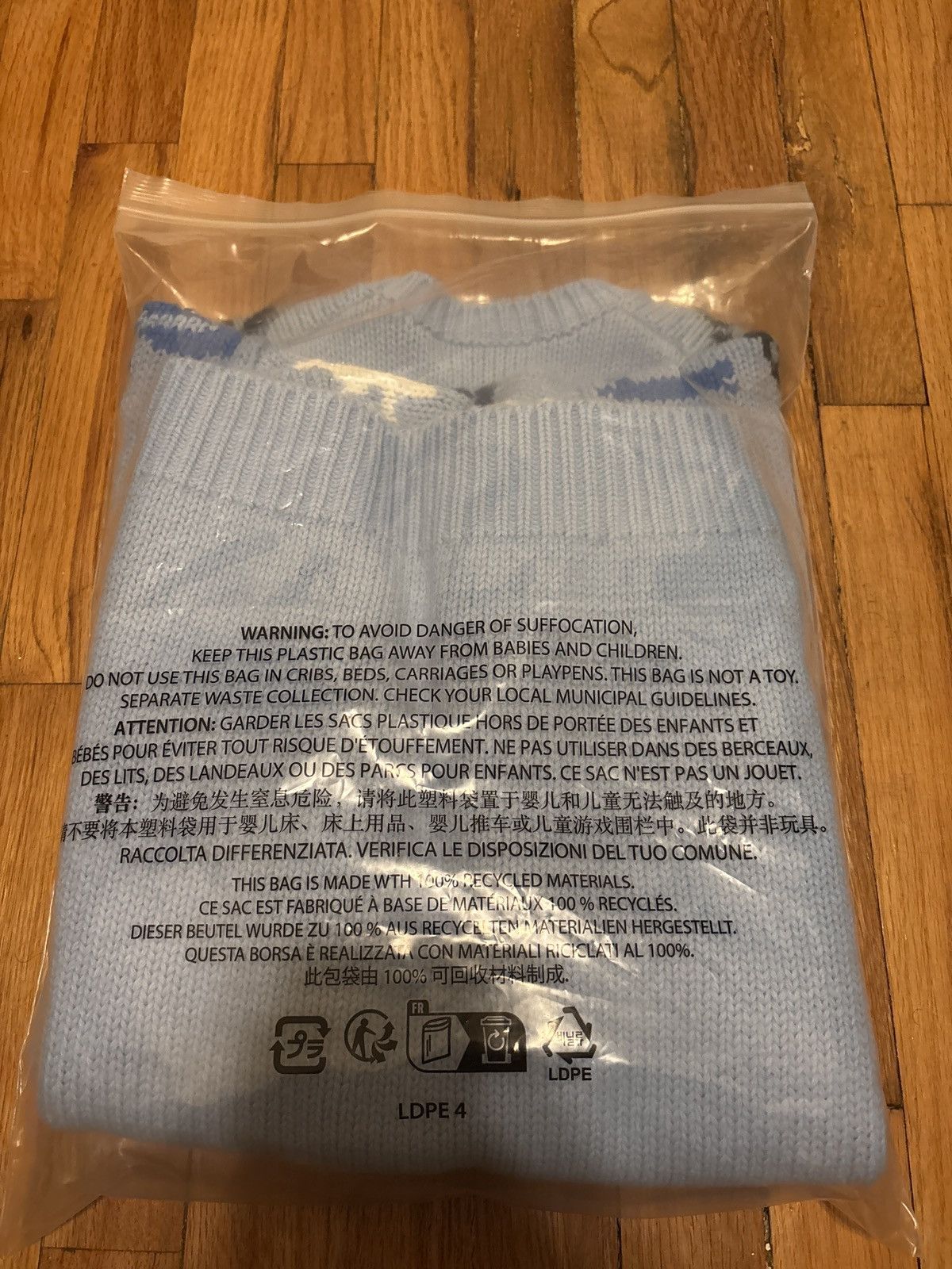 Supreme Supreme Old English Sleeves Sweater Light Blue Size US L / EU 52-54 / 3 - 3 Thumbnail