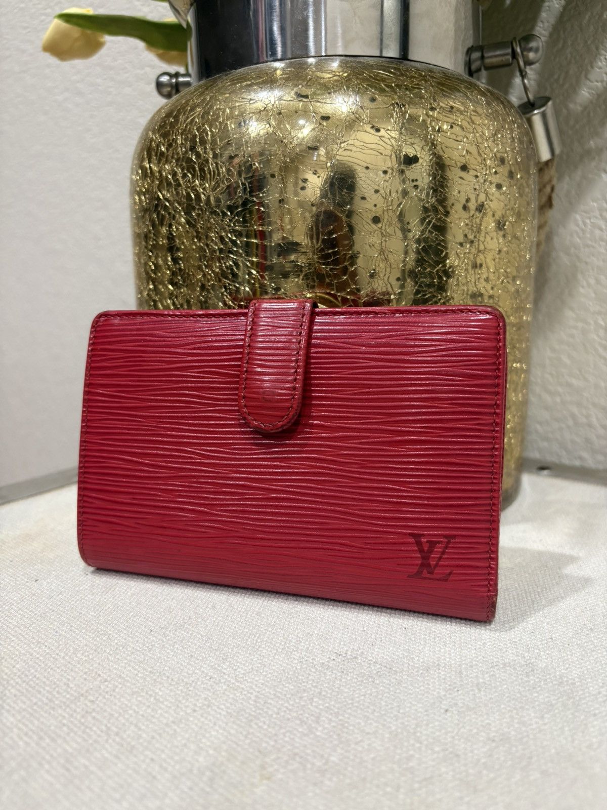 Louis Vuitton Louis Vuitton Red Epi Leather Kisslock Wallet Size ONE SIZE - 5 Thumbnail