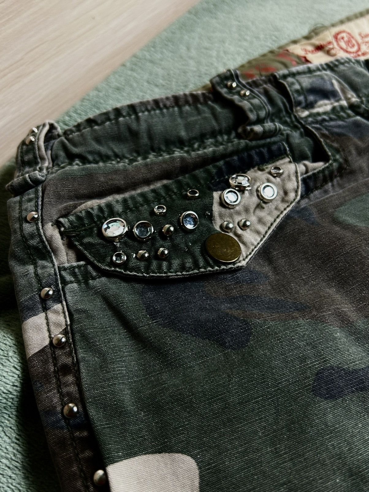 Japanese Brand Y2K Military Camo Baggy Cargo Pants 00s Studs & Rhinestones Size US 29 - 5 Thumbnail