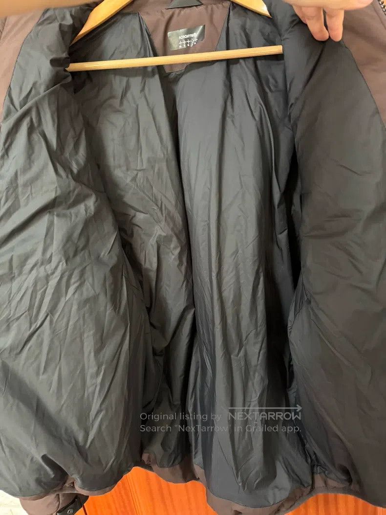 Acronym Acronym Brown thick coat Size US L / EU 52-54 / 3 - 4 Thumbnail