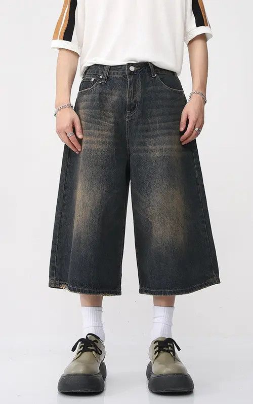 Other Loose wide-leg vintage distressed flared denim shorts Size US 32 / EU 48 - 1 Thumbnail