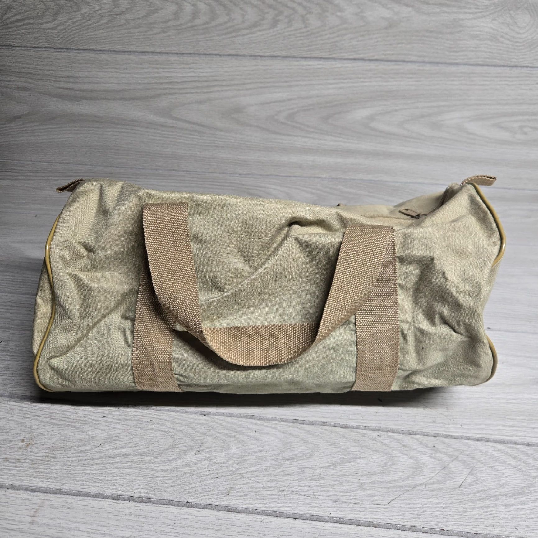 Vintage USA Beige Nylon Duffle Bag Unisex Adult Gym Camping Size ONE SIZE - 3 Thumbnail
