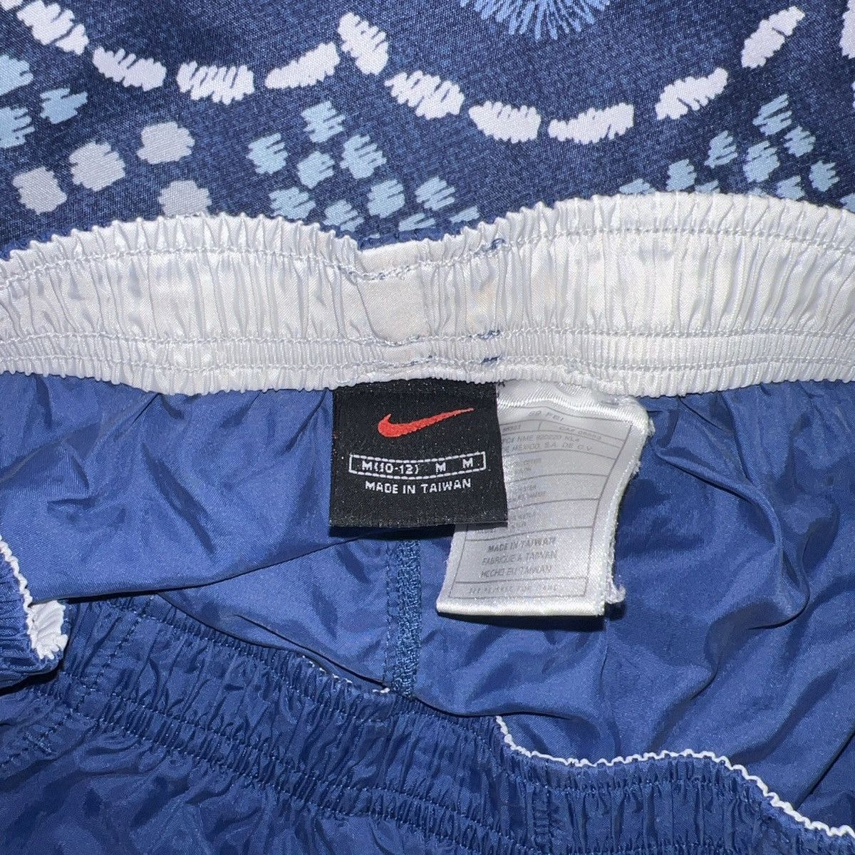 Nike × Vintage Vintage black tag Nike running shorts Size 28" / US 6 / IT 42 - 3 Thumbnail