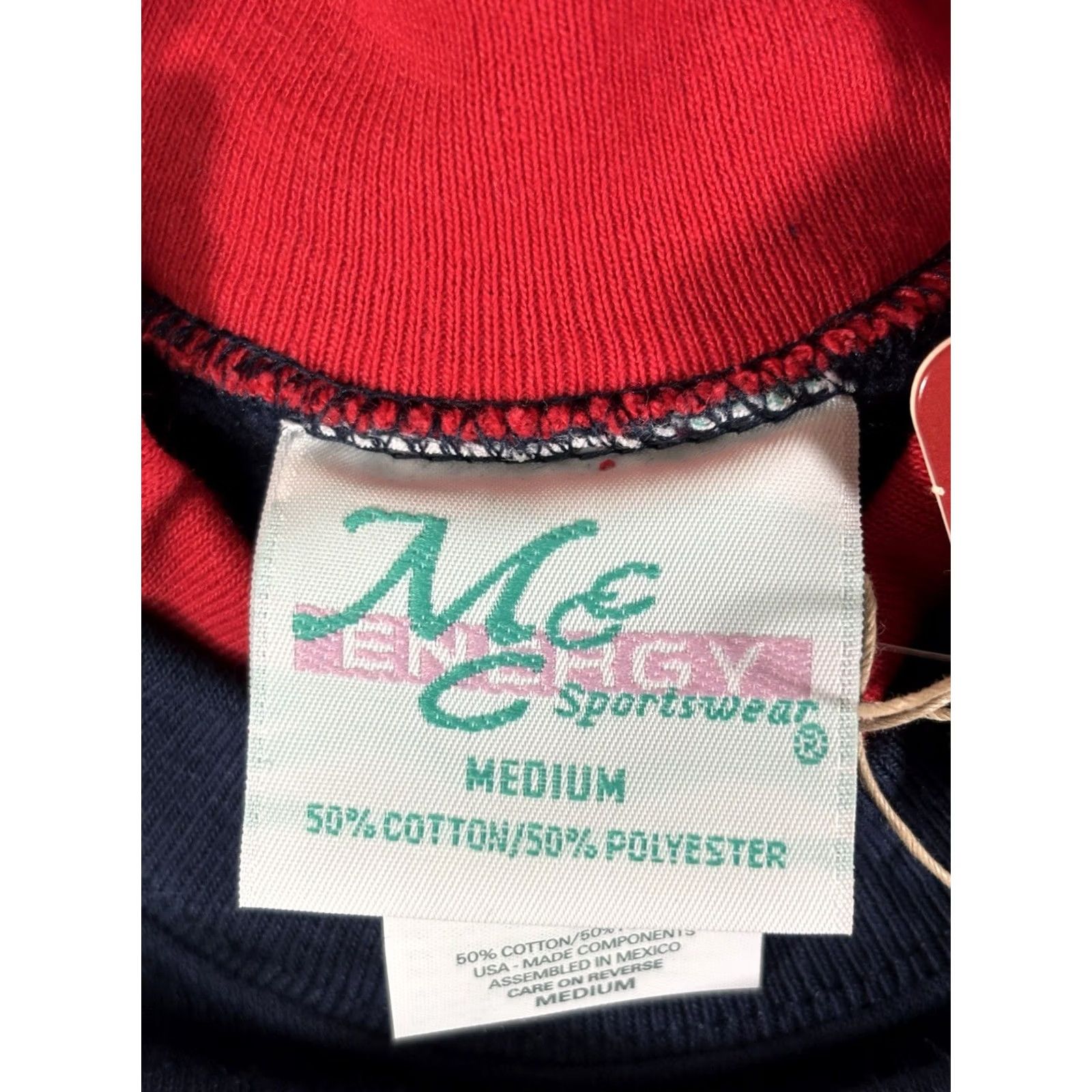 Vintage VINTAGE MC Energy Navy Blue Let It Snow Pullover Sweatshirt Womens Size Medium Size M / US 6-8 / IT 42-44 - 7 Thumbnail