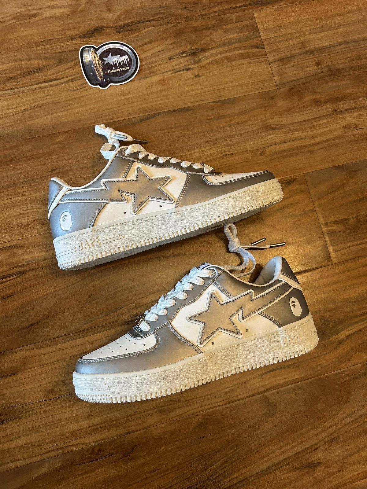 Bape NEW Bape Silver And White Bapestas Size US 11 / EU 44 - 3 Thumbnail
