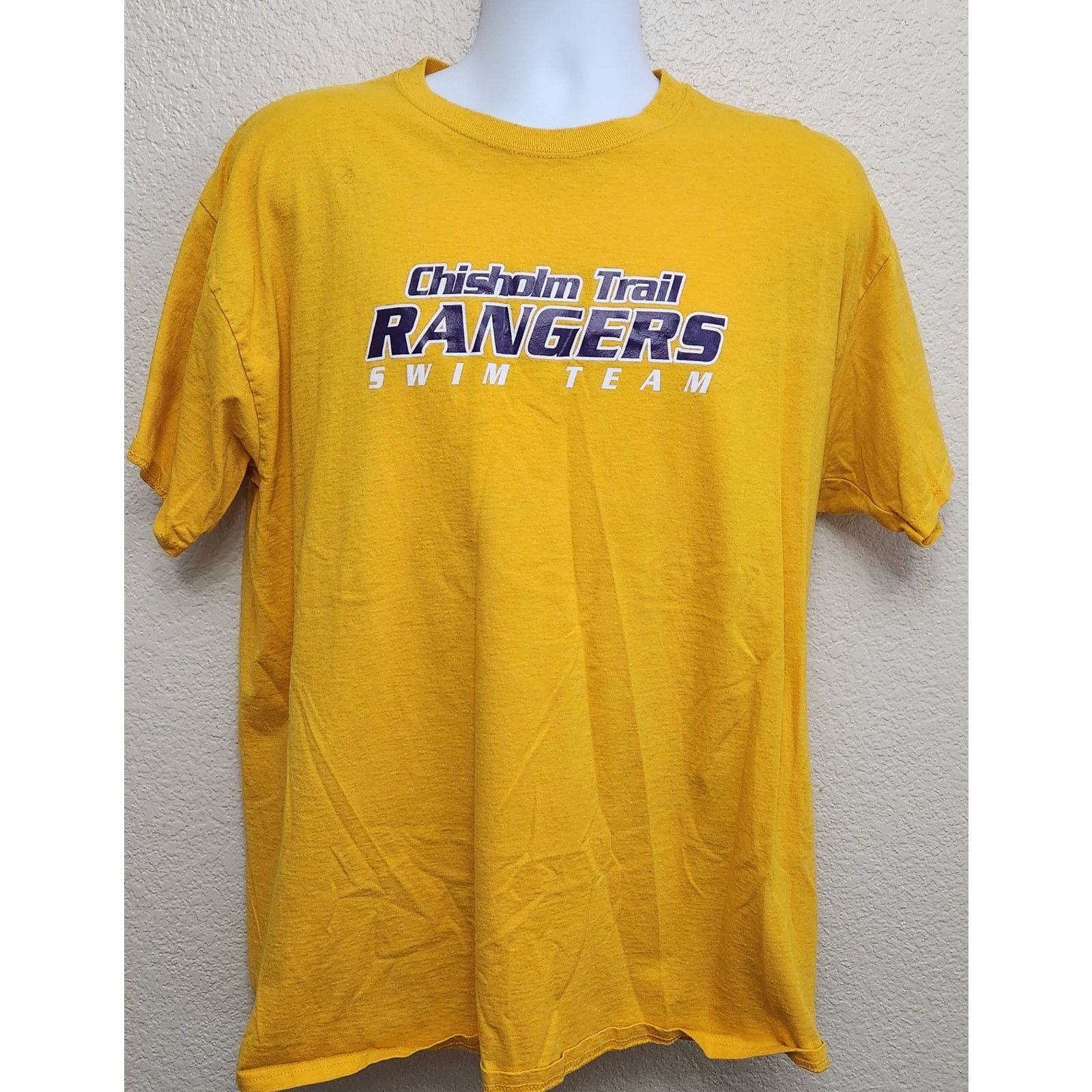 Other Yellow Chisholm Trail Rangers Swim Team Graphic Shirt XL Size US XL / EU 56 / 4 - 1 Thumbnail