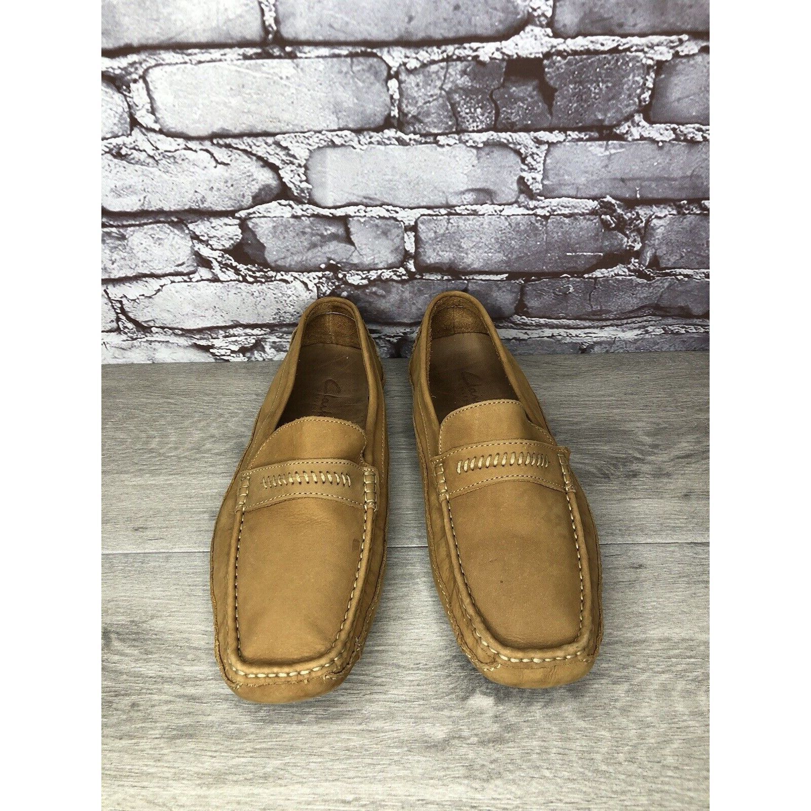 Clarks Clarks England Tan Nubuck Leather Slip On Driving Loafers Sh Size US 11 / EU 44 - 19 Thumbnail