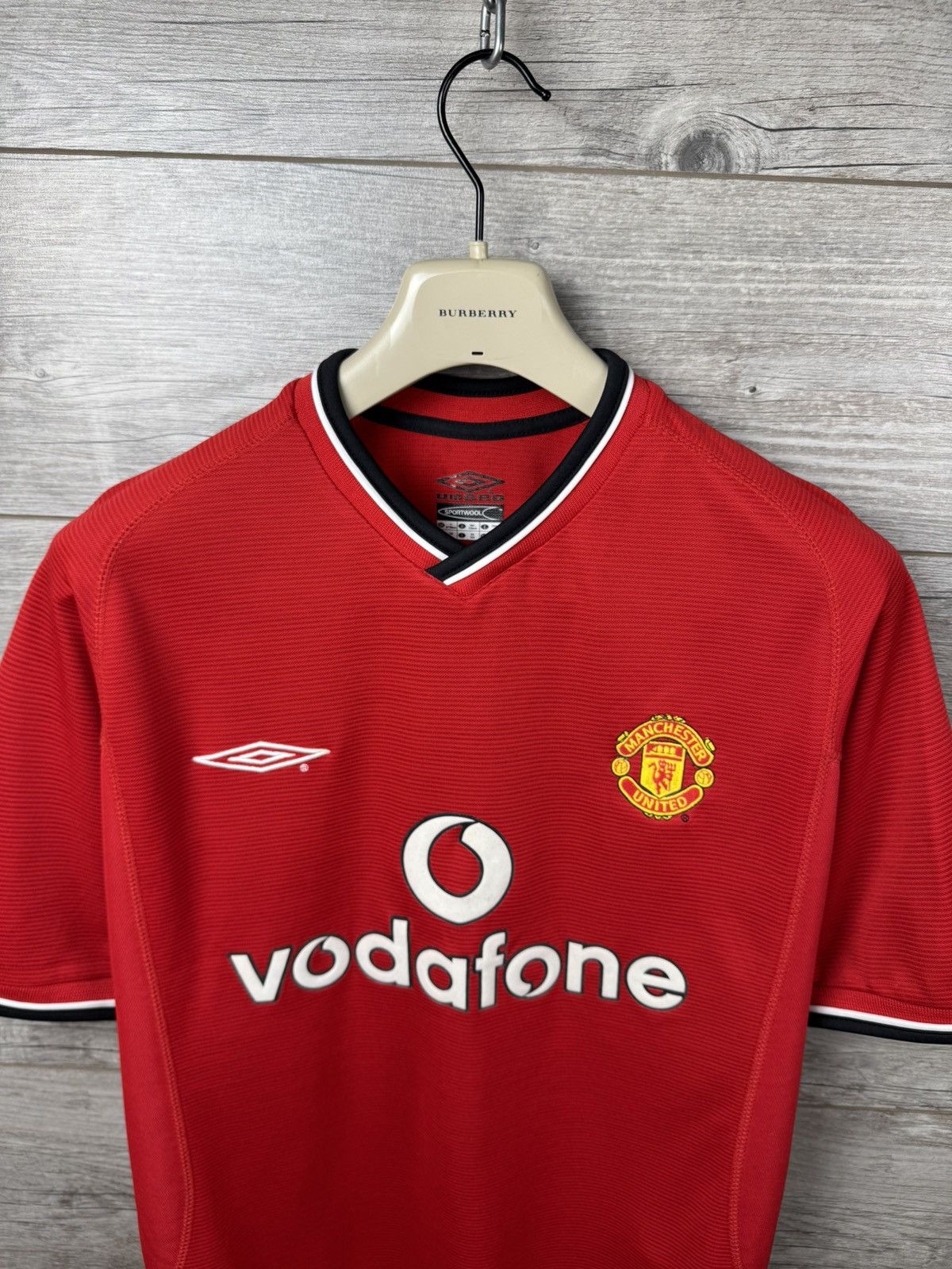 Umbro 2000 / 2002 Manchester United - Beckham #7 Umbro Archive Size US M / EU 48-50 / 2 - 9 Thumbnail