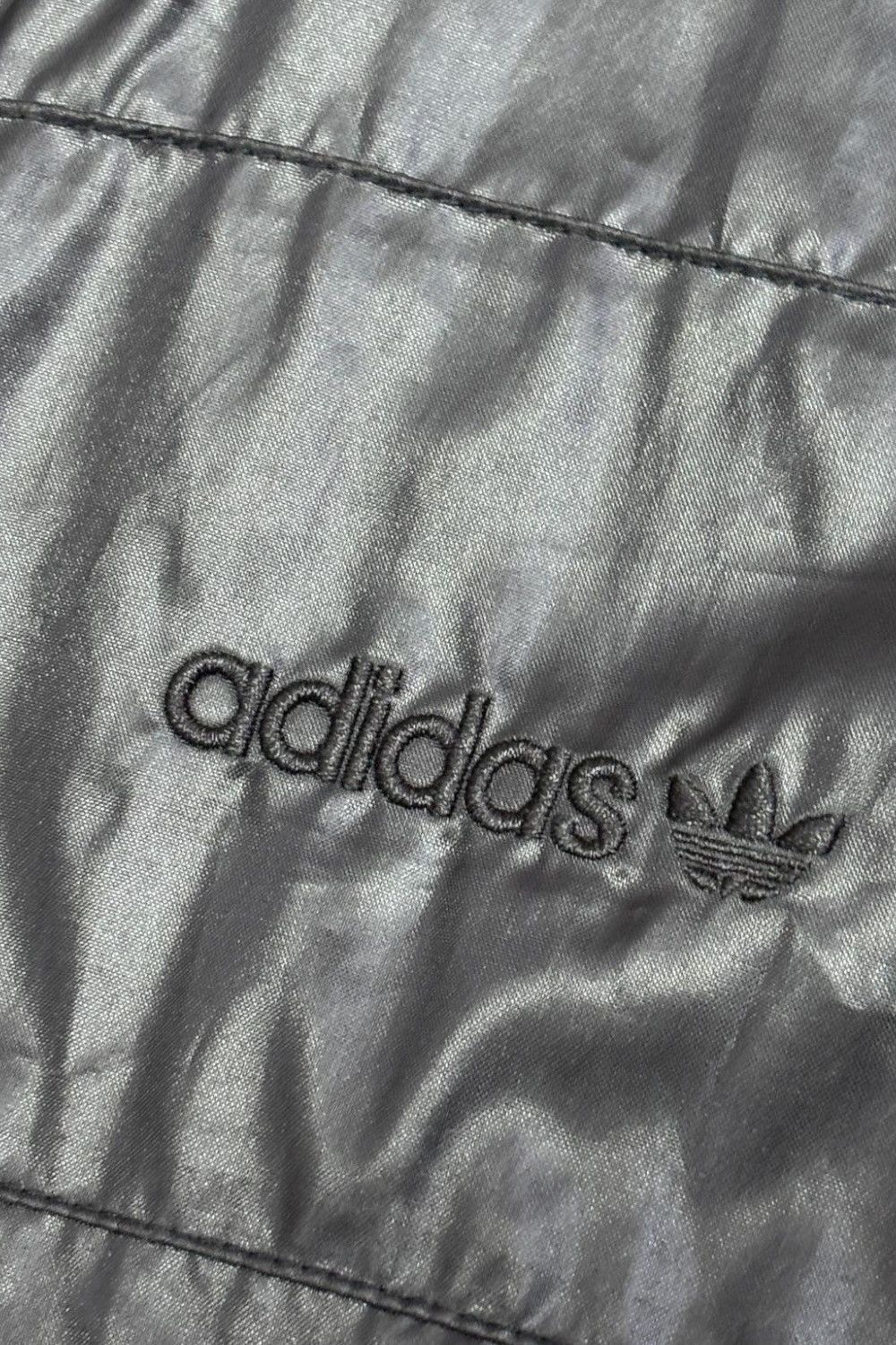 Adidas vintage Adidas Chile 62 jacket size M Size US M / EU 48-50 / 2 - 6 Thumbnail