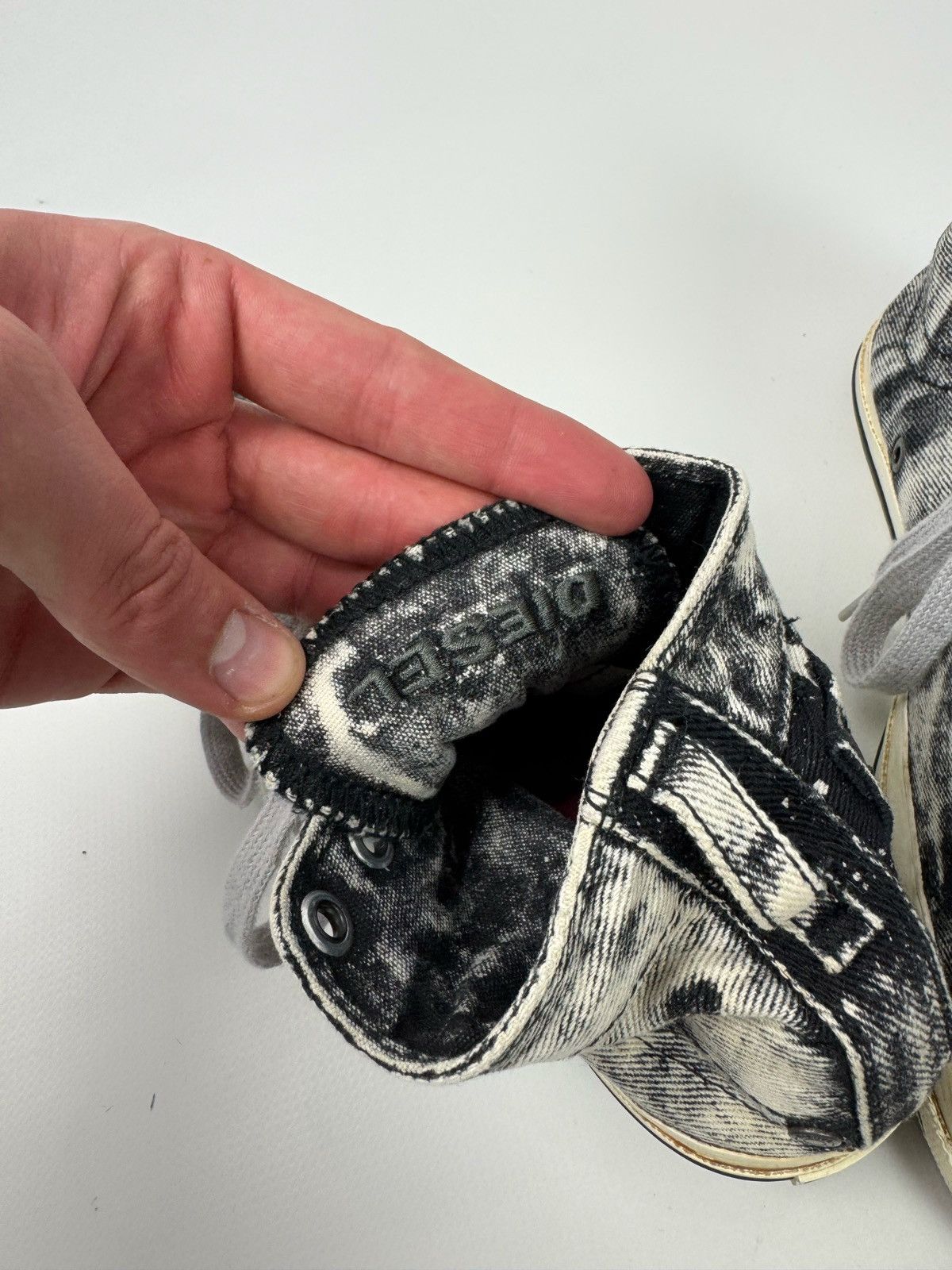 Diesel Diesel Exposure IV Jeans Black/White Denim Sneakers Size US 8.5 / IT 38.5 - 10 Thumbnail