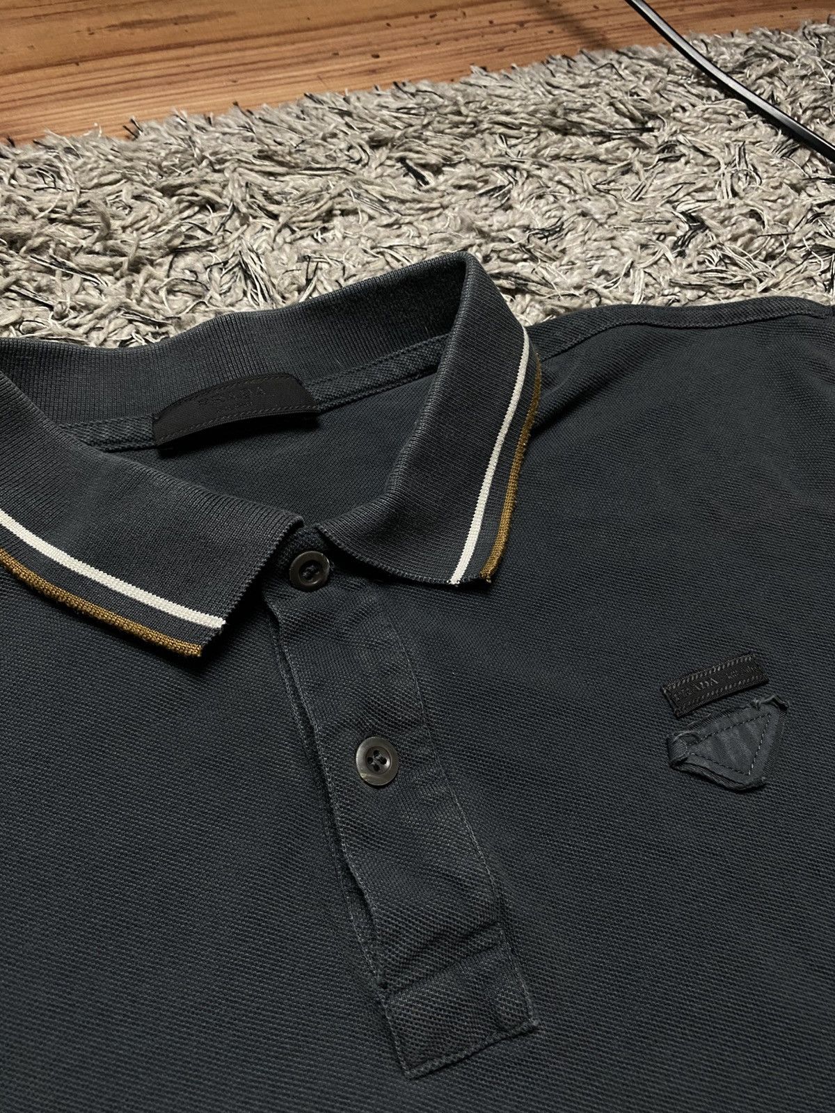 Prada Prada Contrast-Trimmed Cotton Pique Polo Shirt patch M y2k Size US M / EU 48-50 / 2 - 12 Thumbnail