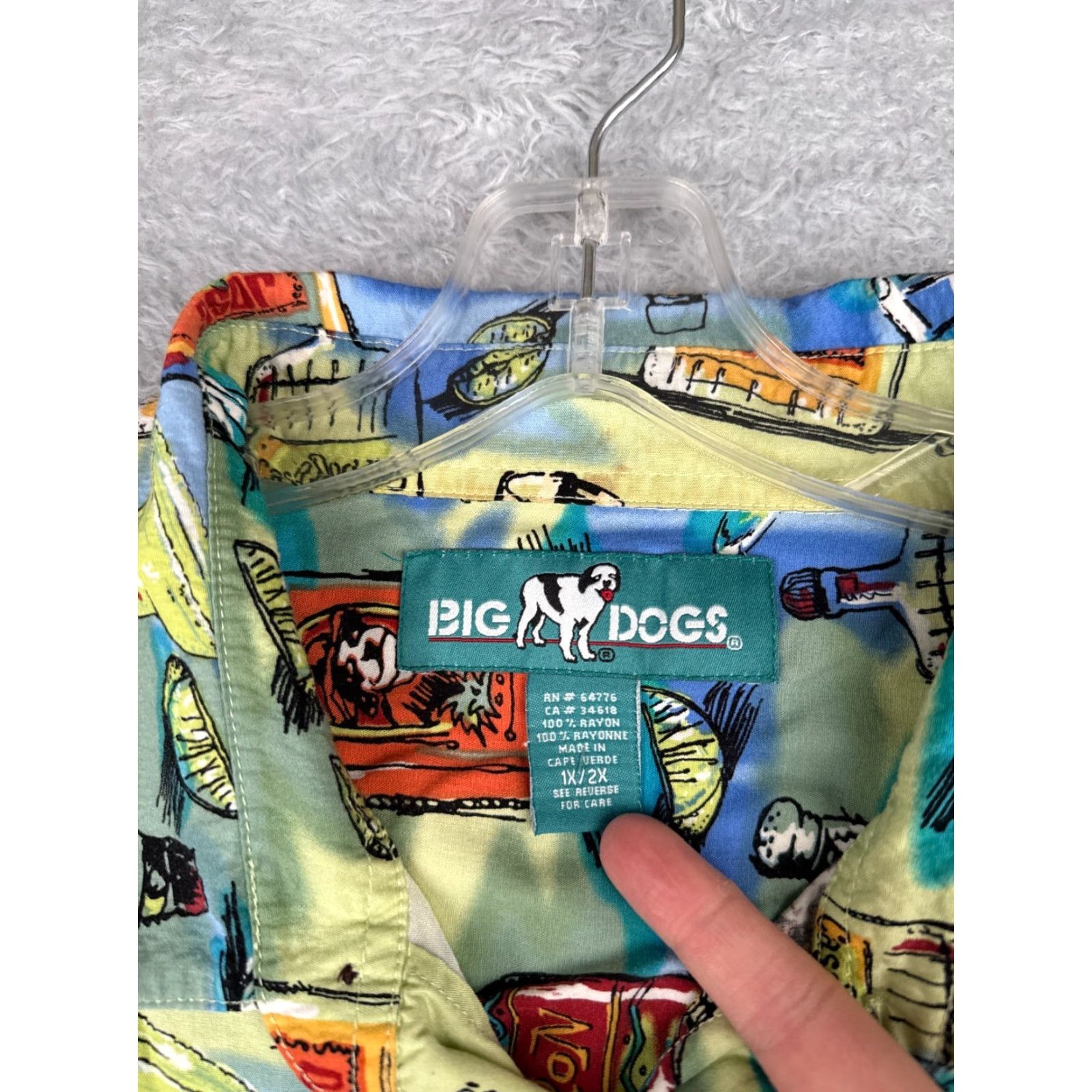 Big Dogs Shirt Adult 2XL XXL 100% Rayon Blue Green Fruits Cocktails Hawaiian