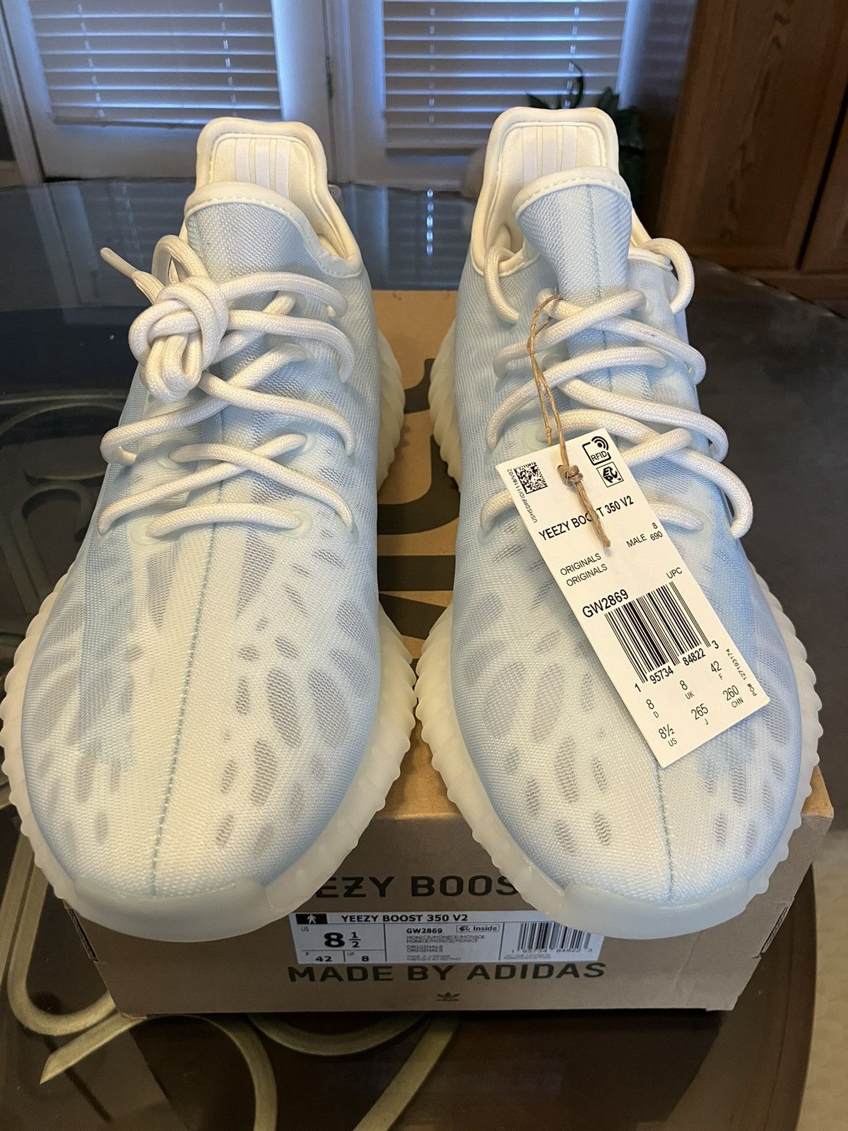 Adidas × Kanye West Yeezy 350 V2 Mono Ice Size US 8.5 / EU 41-42 - 3 Thumbnail