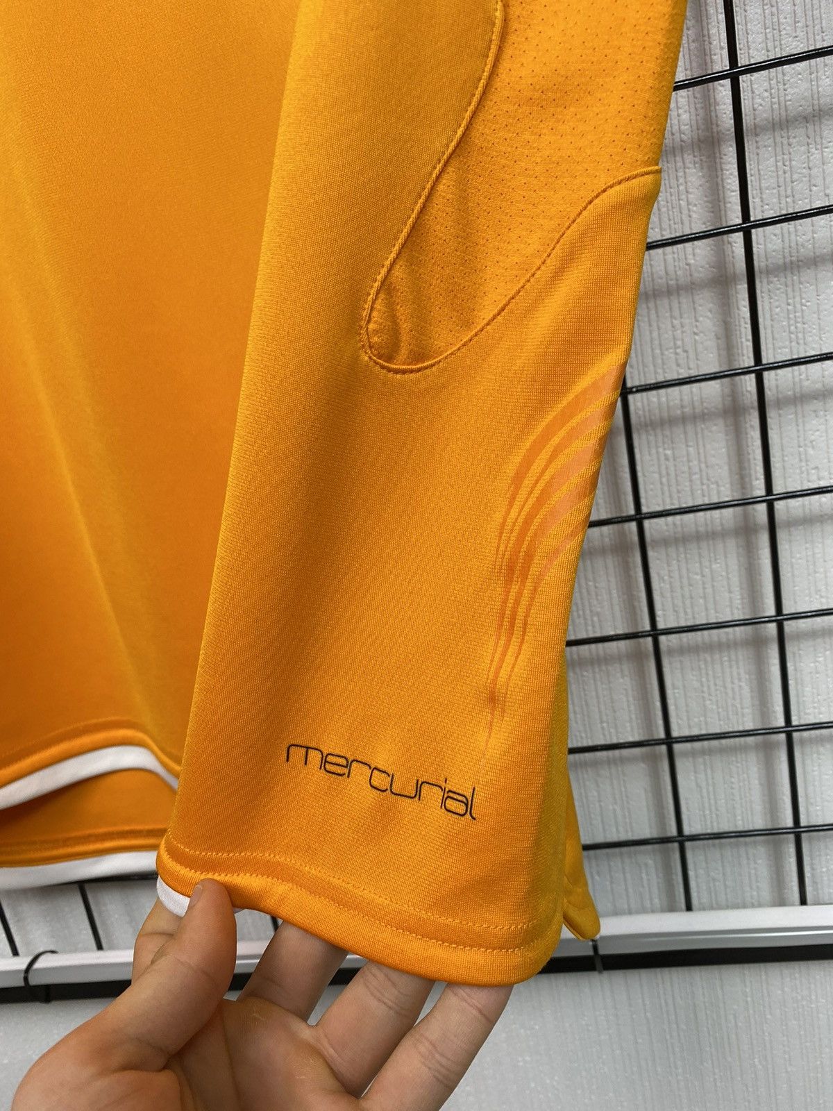 Nike Nike Mercurial vintage Tank top orange M size training Size US M / EU 48-50 / 2 - 7 Thumbnail