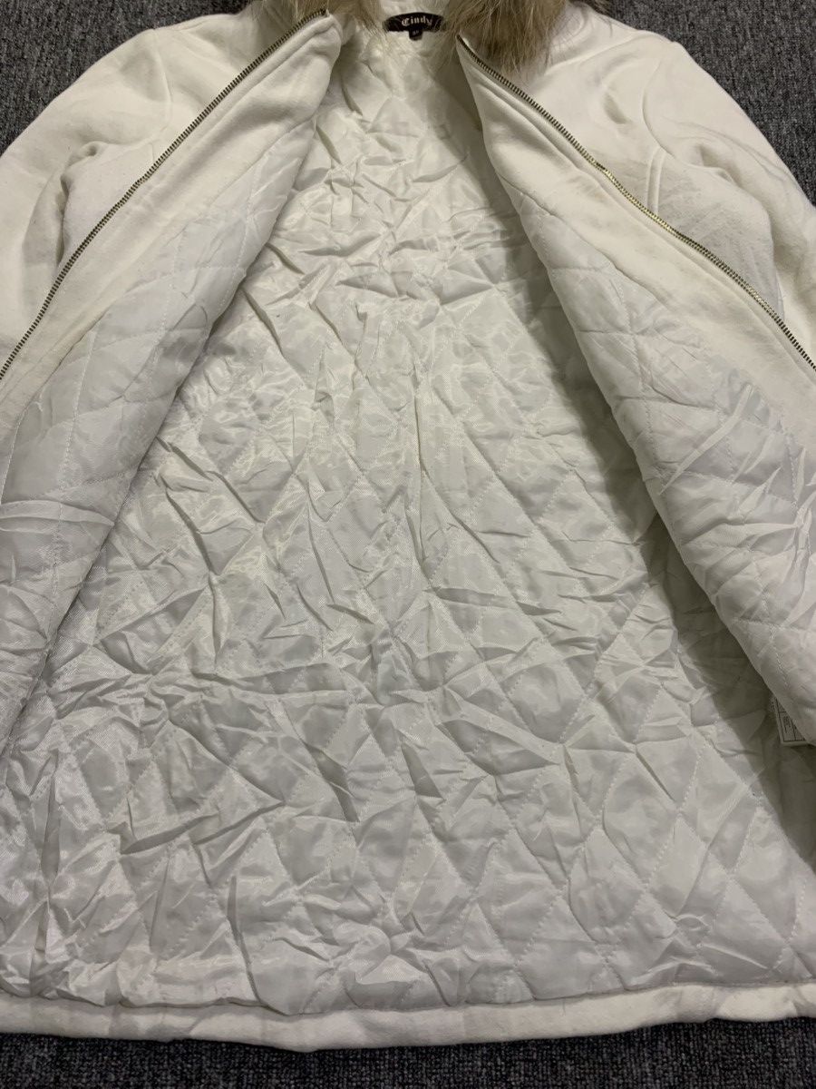 Japanese Brand Cindy Japanese Brand Ivory Zip Jacket Faux Fur Hoodie Size M / US 6-8 / IT 42-44 - 7 Thumbnail