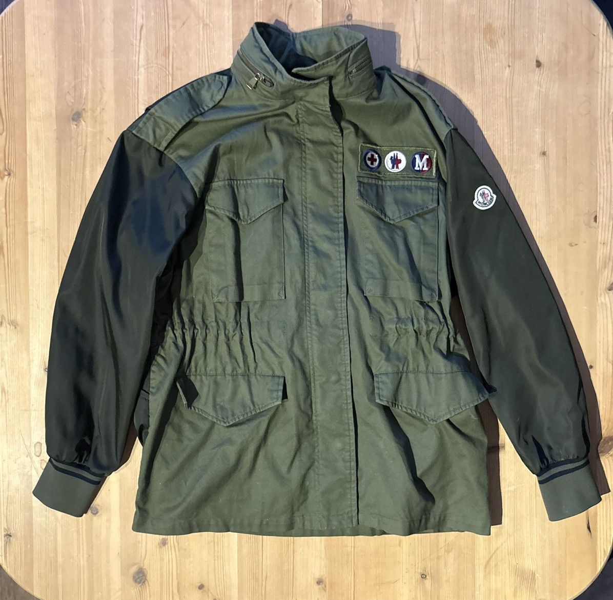 Moncler Moncler Zamia Field Jacket Size S / US 4 / IT 40 - 1 Thumbnail