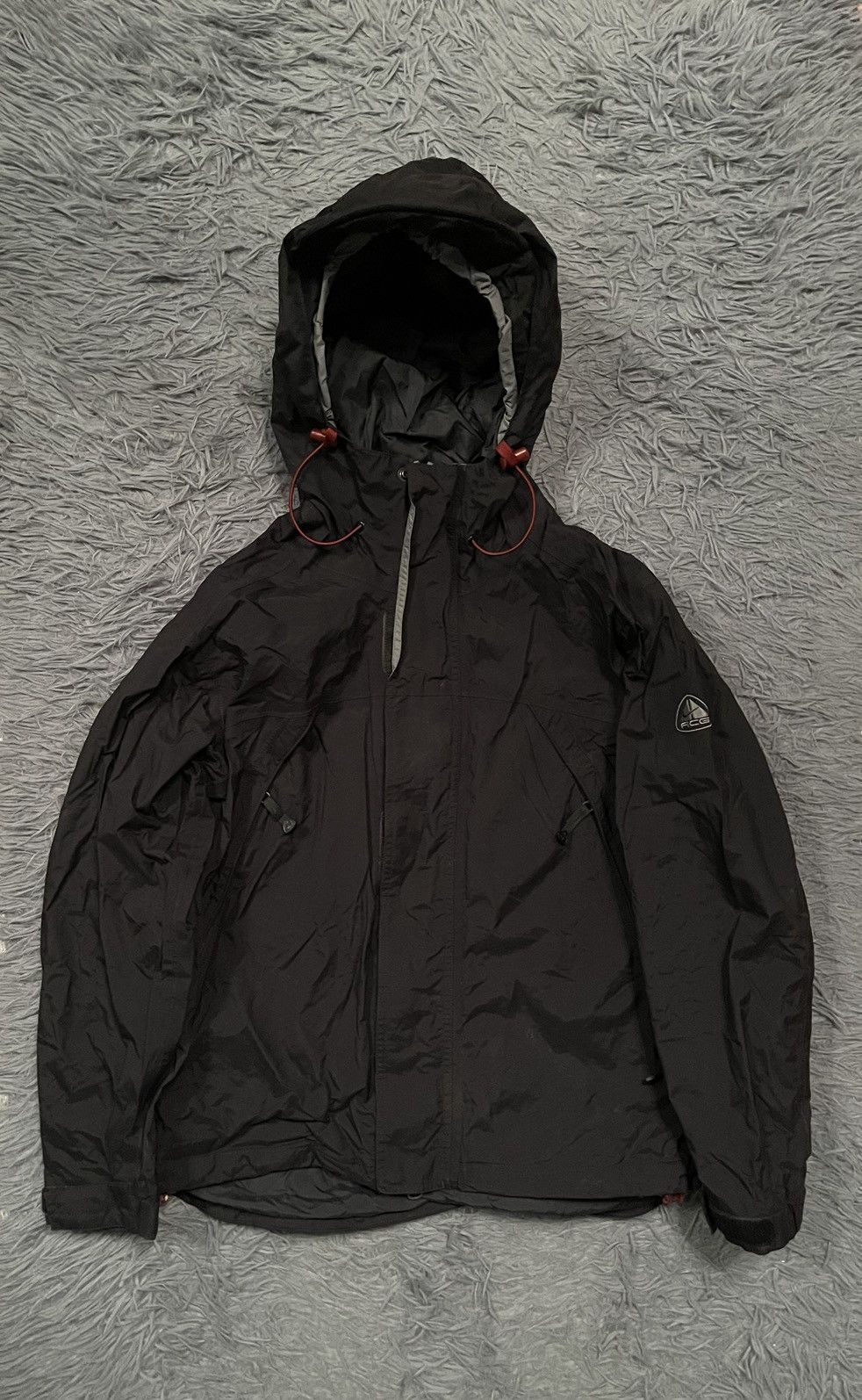 image of Nike Acg 00S Vintage Gorpcore Style Membrane Jacket in Black, Men's (Size Medium)