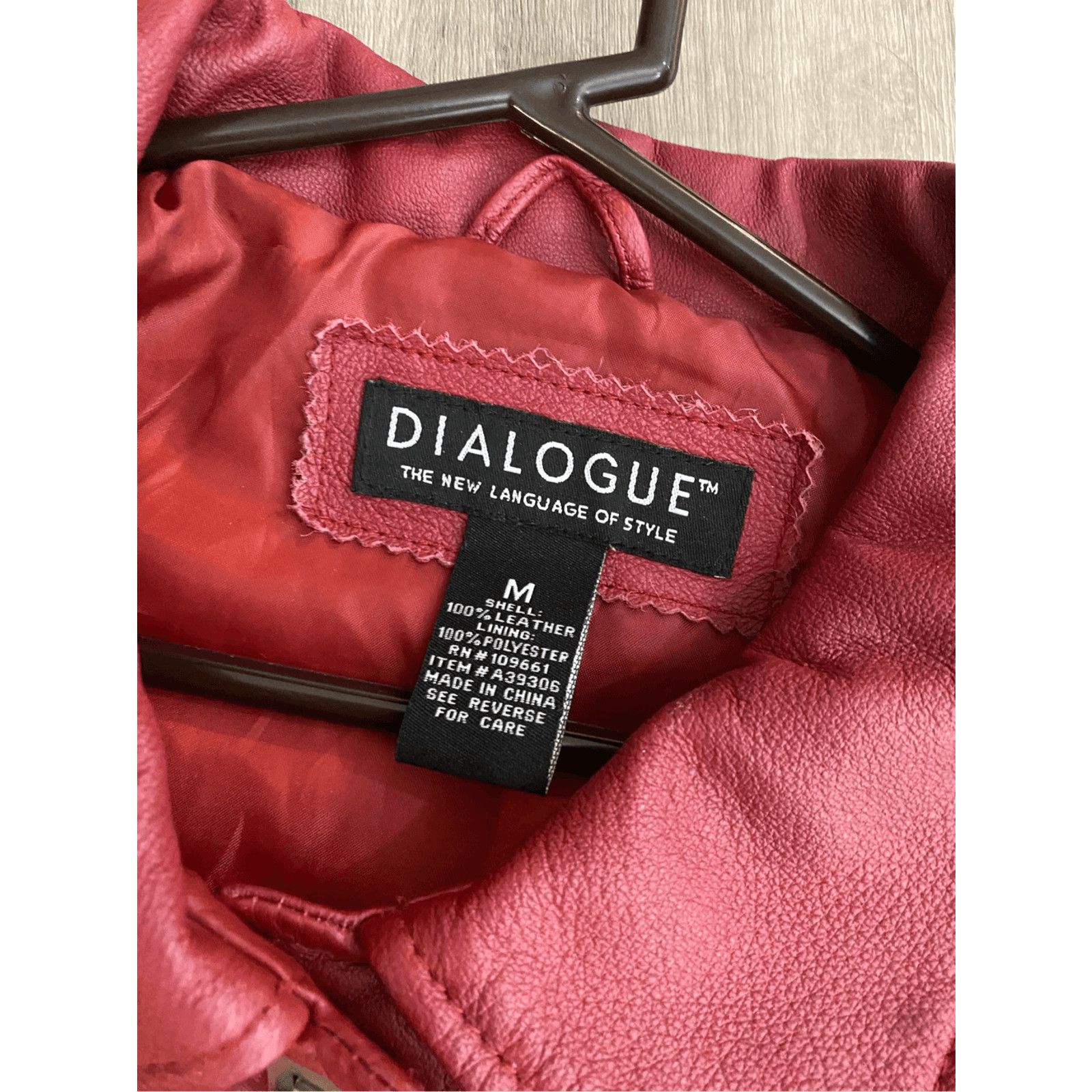 Nordstrom Dialogue Red Quilted Leather Jacket Toggle Button, Sz Medium Size M / US 6-8 / IT 42-44 - 3 Thumbnail