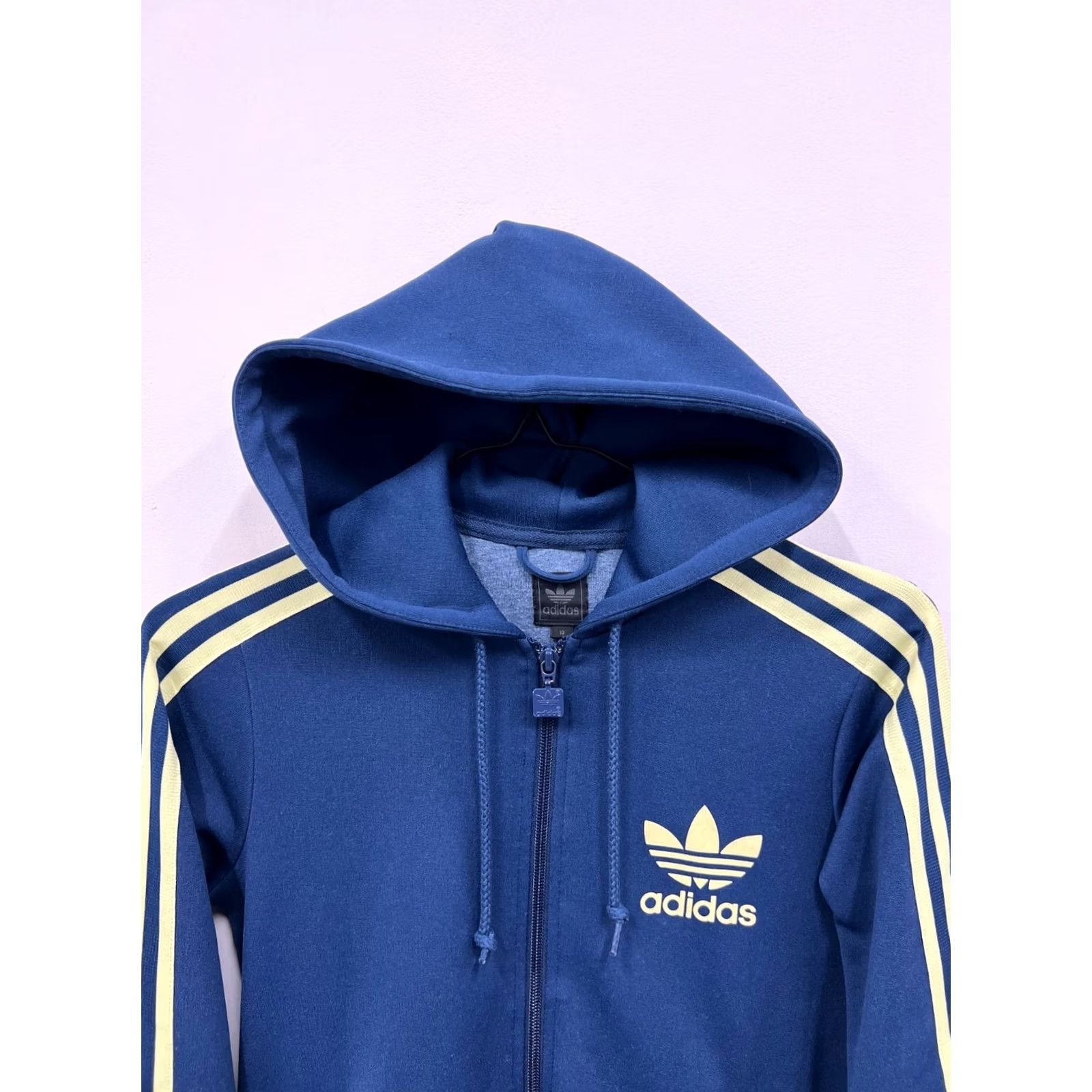 Adidas Adidas Originals Track Top Hooded Jacket Womens Size S Blue Short Zip Full Zip Vintage Size S / US 4 / IT 40 - 3 Thumbnail