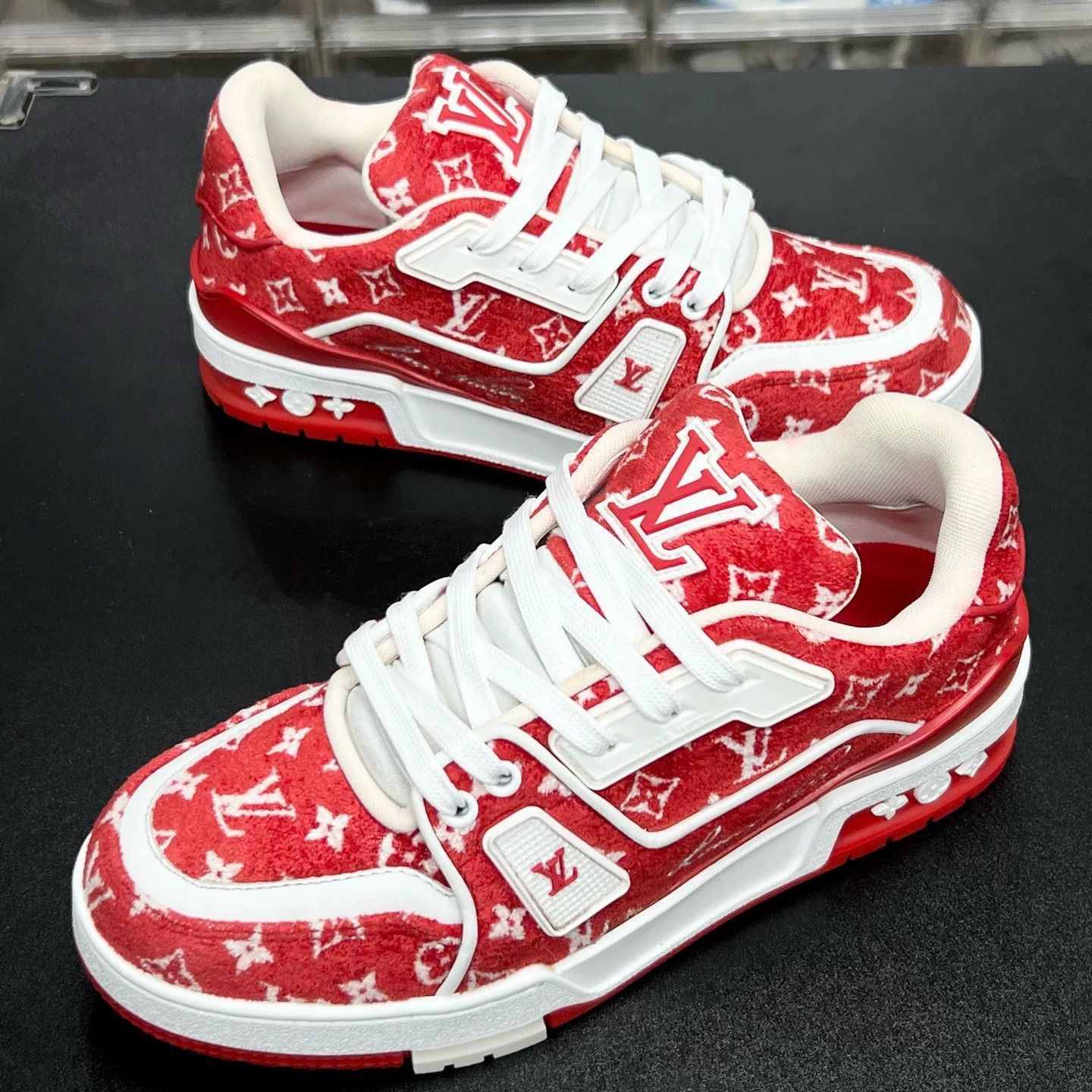 Louis Vuitton Louis Vuitton Red Designer Casual Size US S / EU 44-46 / 1 - 1 Thumbnail