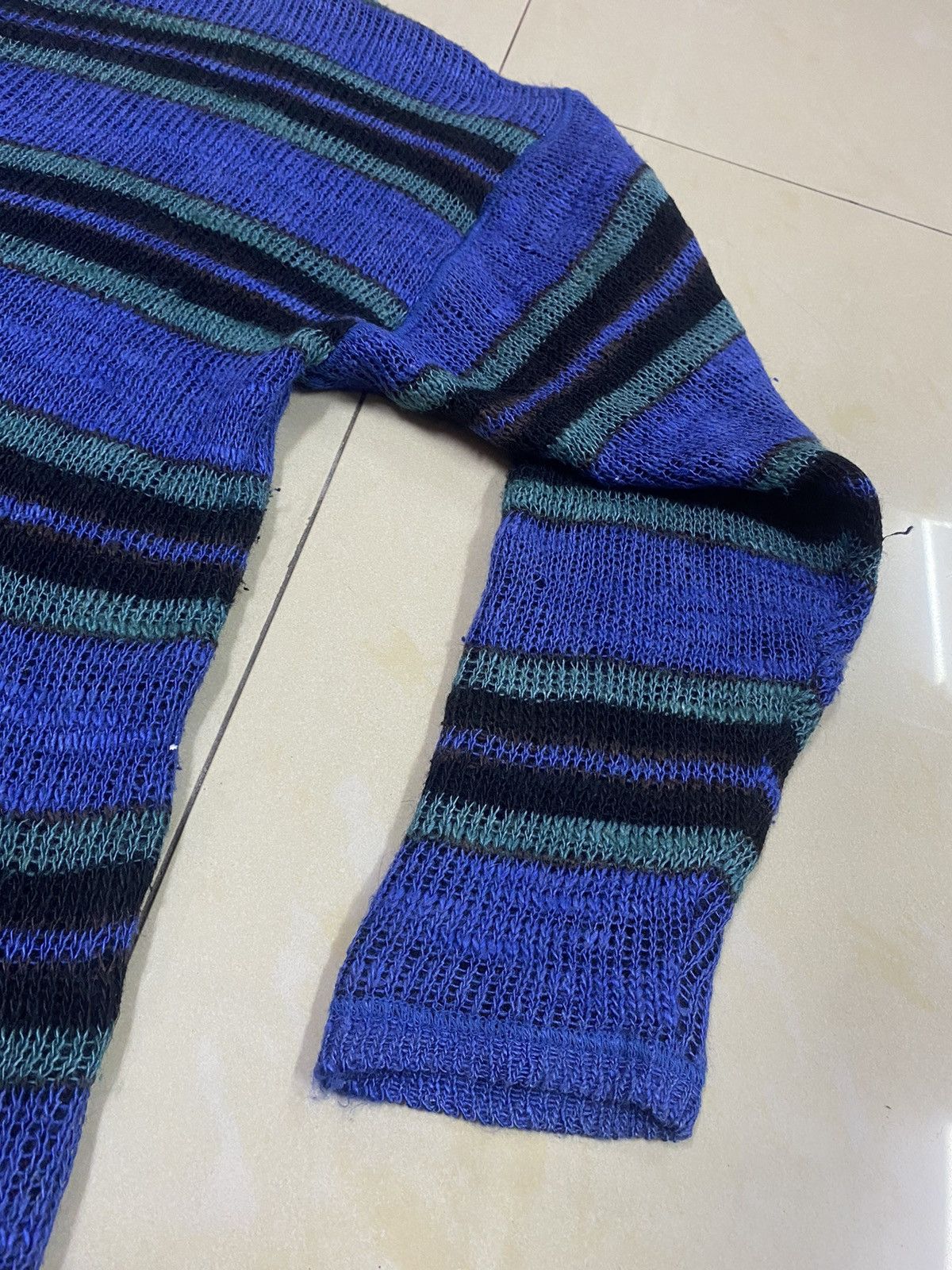 Issey Miyake × Vintage Vintage Issey Miyake Ripped Knit Sweater Size US M / EU 48-50 / 2 - 5 Thumbnail