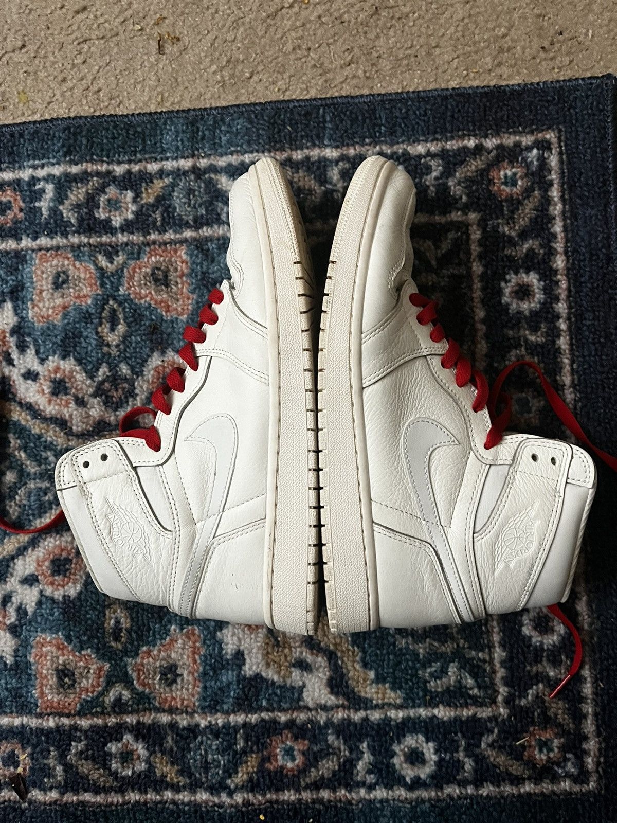 Jordan Brand × Nike Jordan 1 ‘Sail’ Size US 9 / EU 42 - 3 Thumbnail