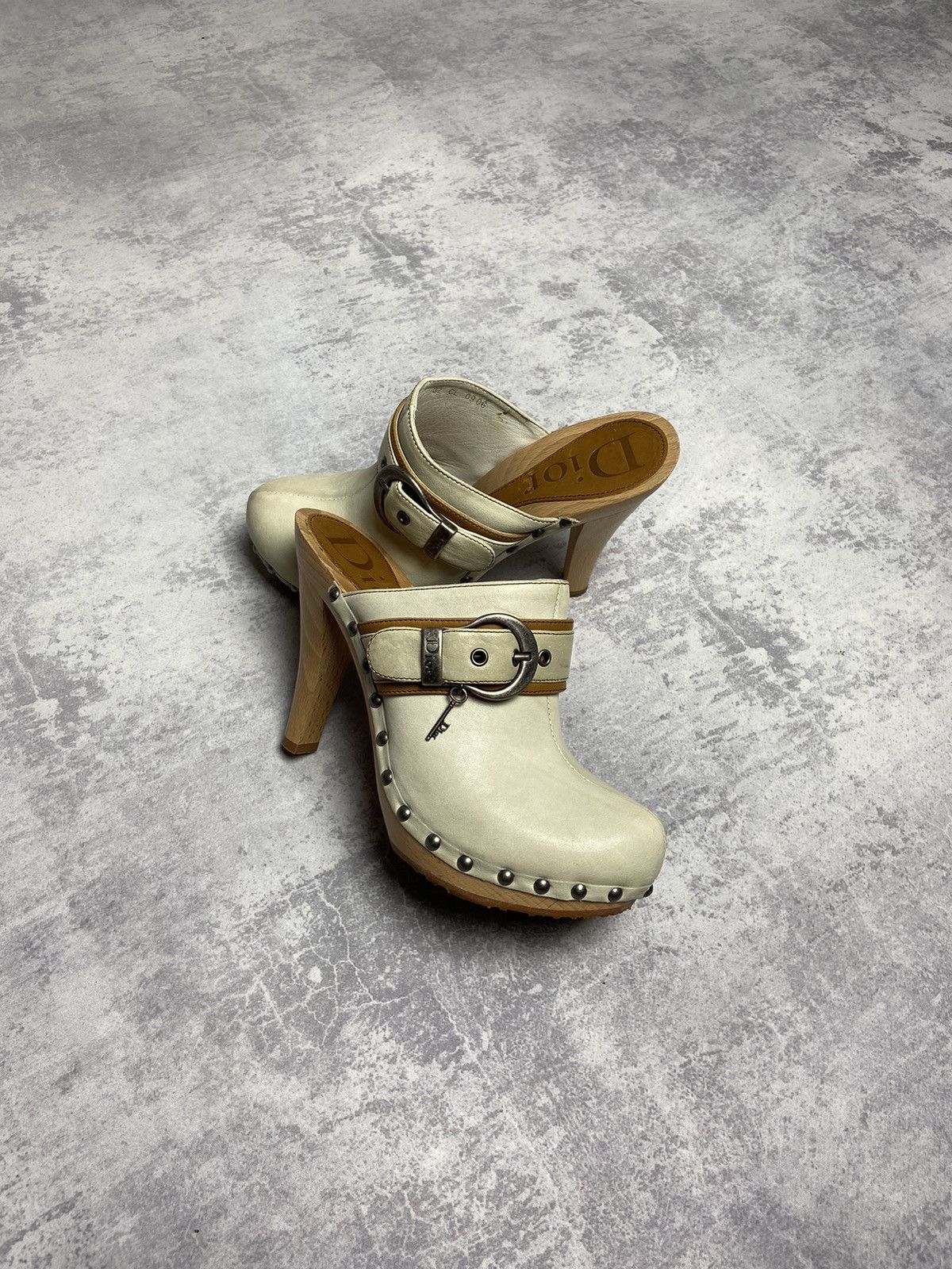 Dior Diorquake Leather Luxury Vintage Clogs Y2K Heel Shoes in White, Women's (Size 7)