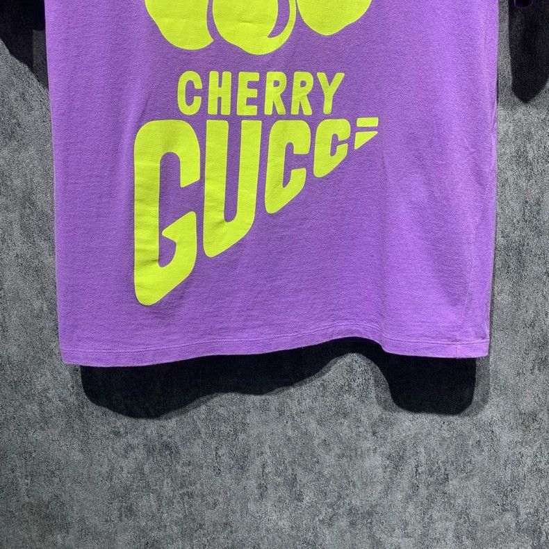 Gucci Gucci Cherry short sleeves 2501-Nextarrow Size US XS / EU 42 / 0 - 5 Thumbnail