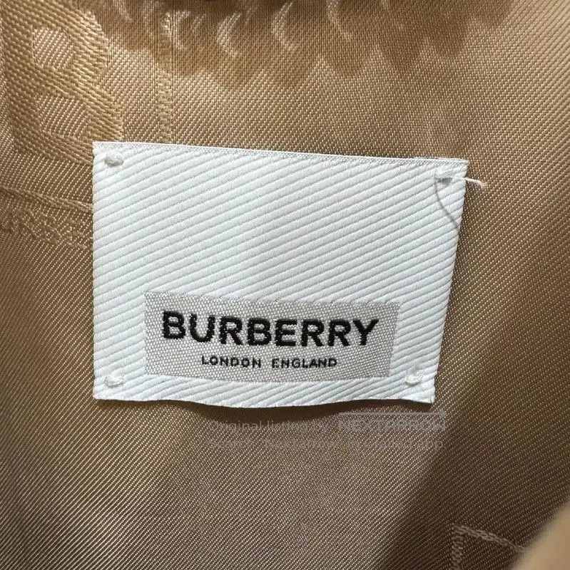 Burberry Burberry Women's Beige Polyester Trench Coat. Size M / US 6-8 / IT 42-44 - 3 Thumbnail