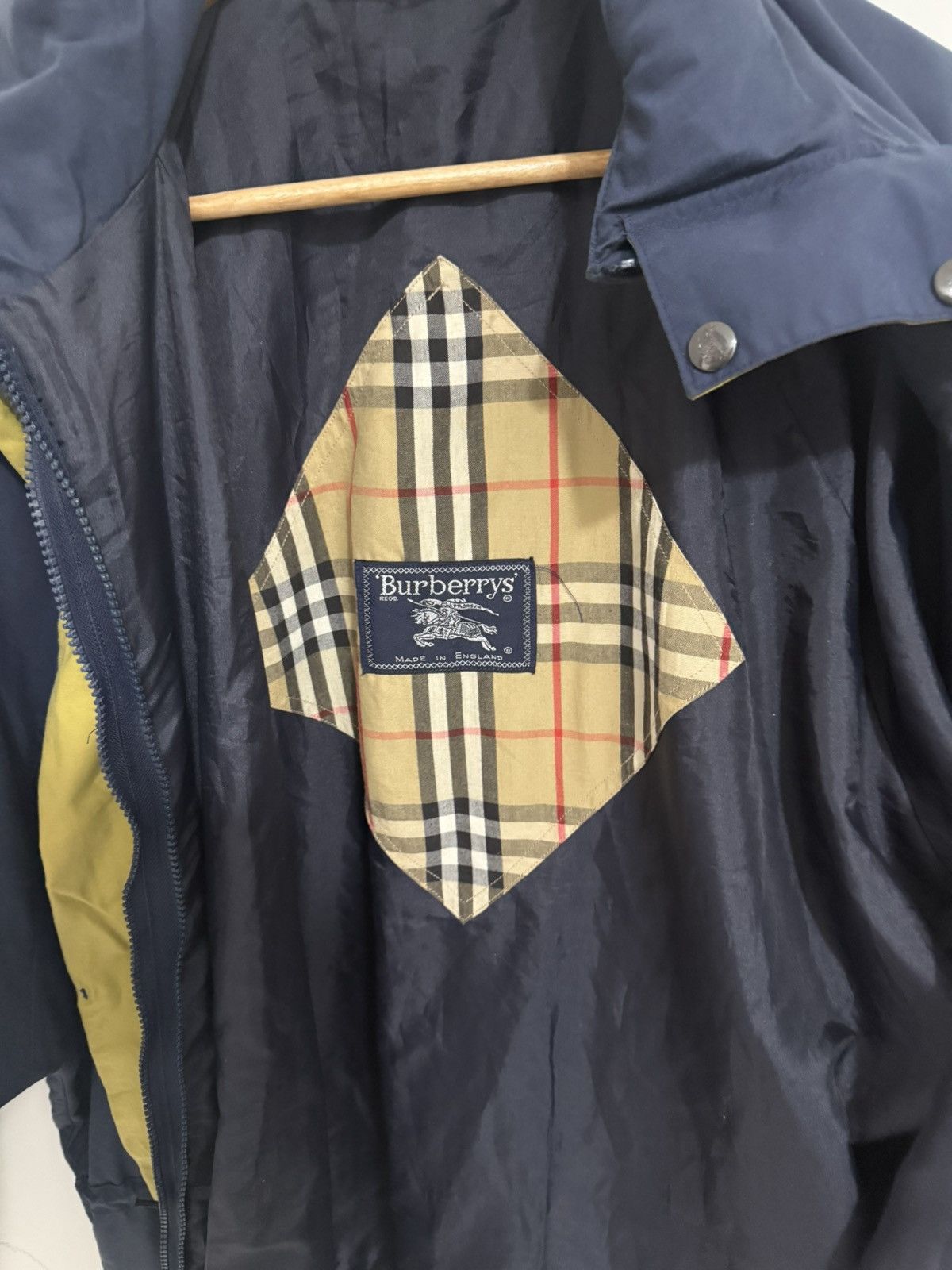 Burberry Vintage Burberry Blue Big Logo Jacket Size US XL / EU 56 / 4 - 16 Thumbnail
