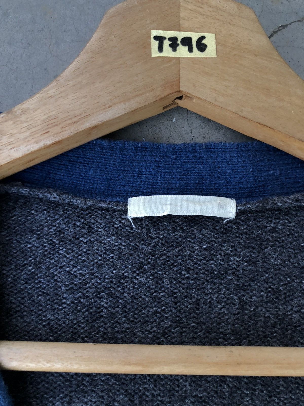 Designer 🔴Cardigan Blue Line Mix Colour Nice Design Size US M / EU 48-50 / 2 - 6 Thumbnail