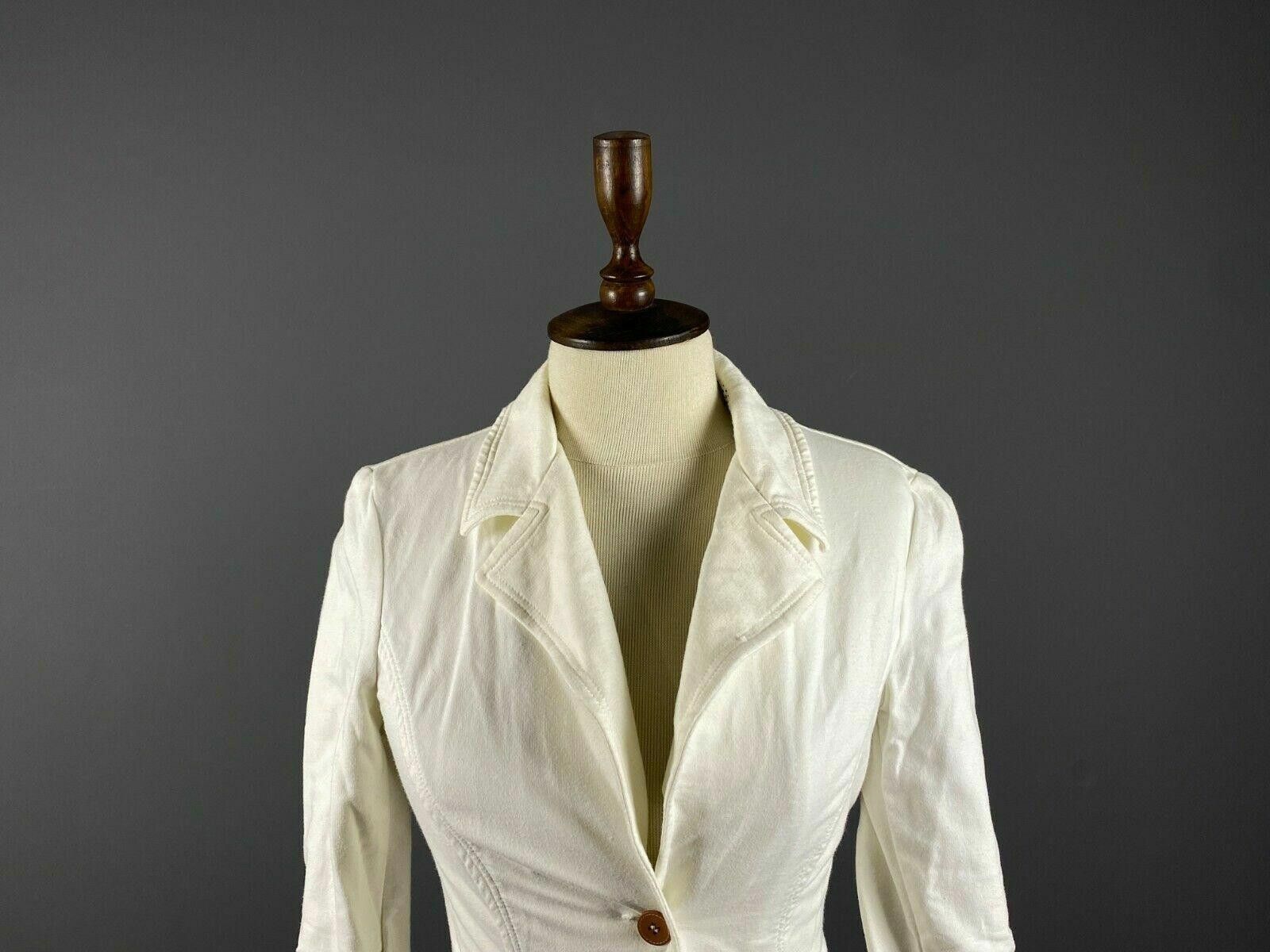Designer Ladies Weekend Max Mara White Blazer Jacket Size S Size S / US 4 / IT 40 - 2 Thumbnail