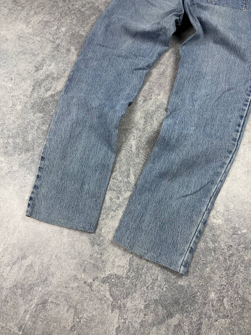Armani Vintage 90's Armani Jeans Metal Logo Blue Denim Comfort fit Size US 29 - 13 Thumbnail