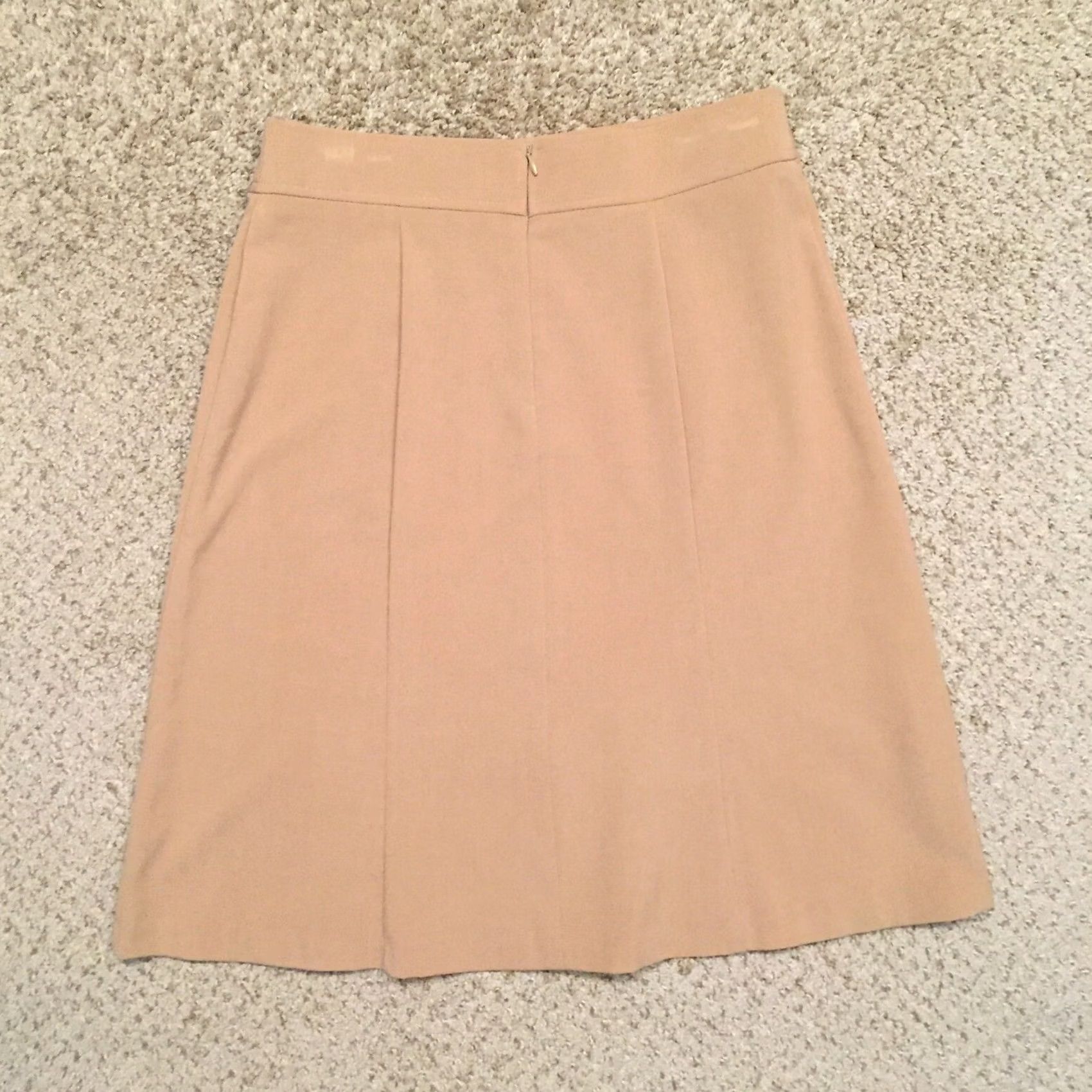 Vintage Counterparts Skirt Beltless Front A-Line Knee Length Beige 8 Womens Regular Polyester Unlined Button Front Zip Sold Solid Pattern Size 30" / US 8 / IT 44 - 6 Thumbnail