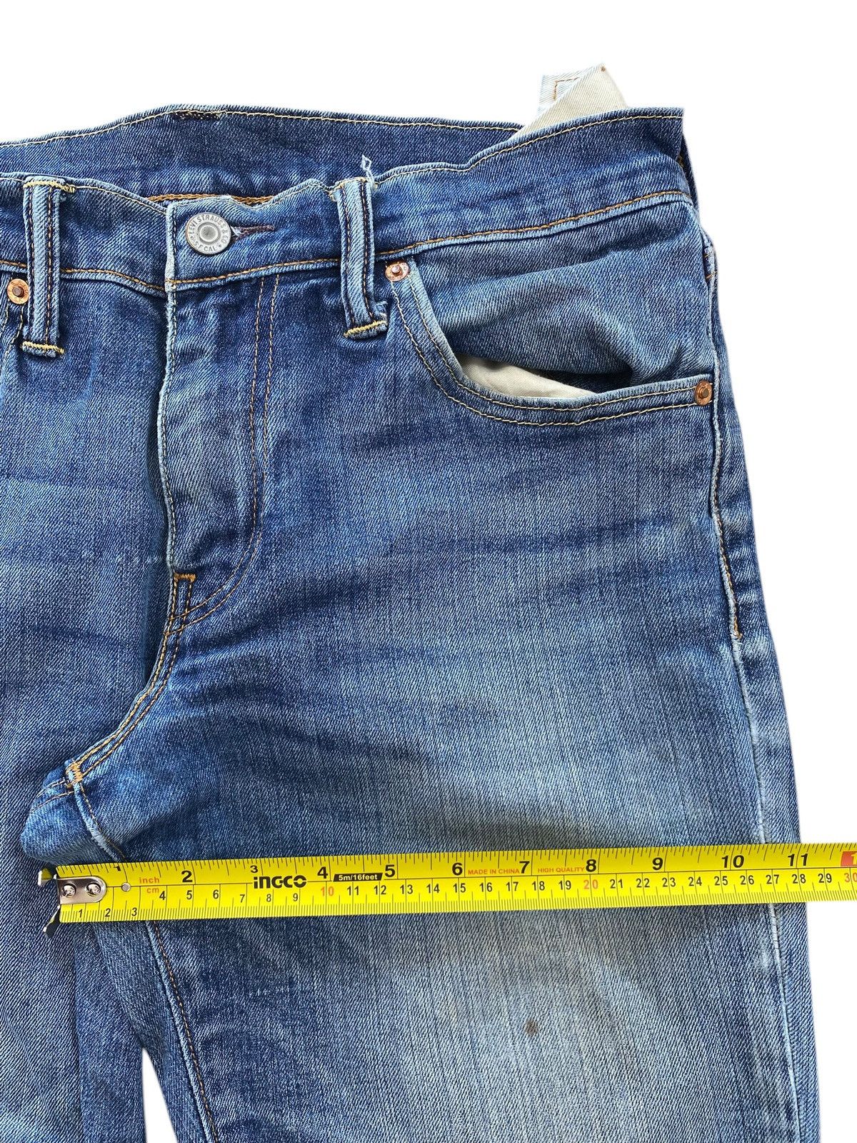Levi's Levi’s Feded Wash Whiskered Style Straight Leg Jeans Size US 30 / EU 46 - 7 Thumbnail
